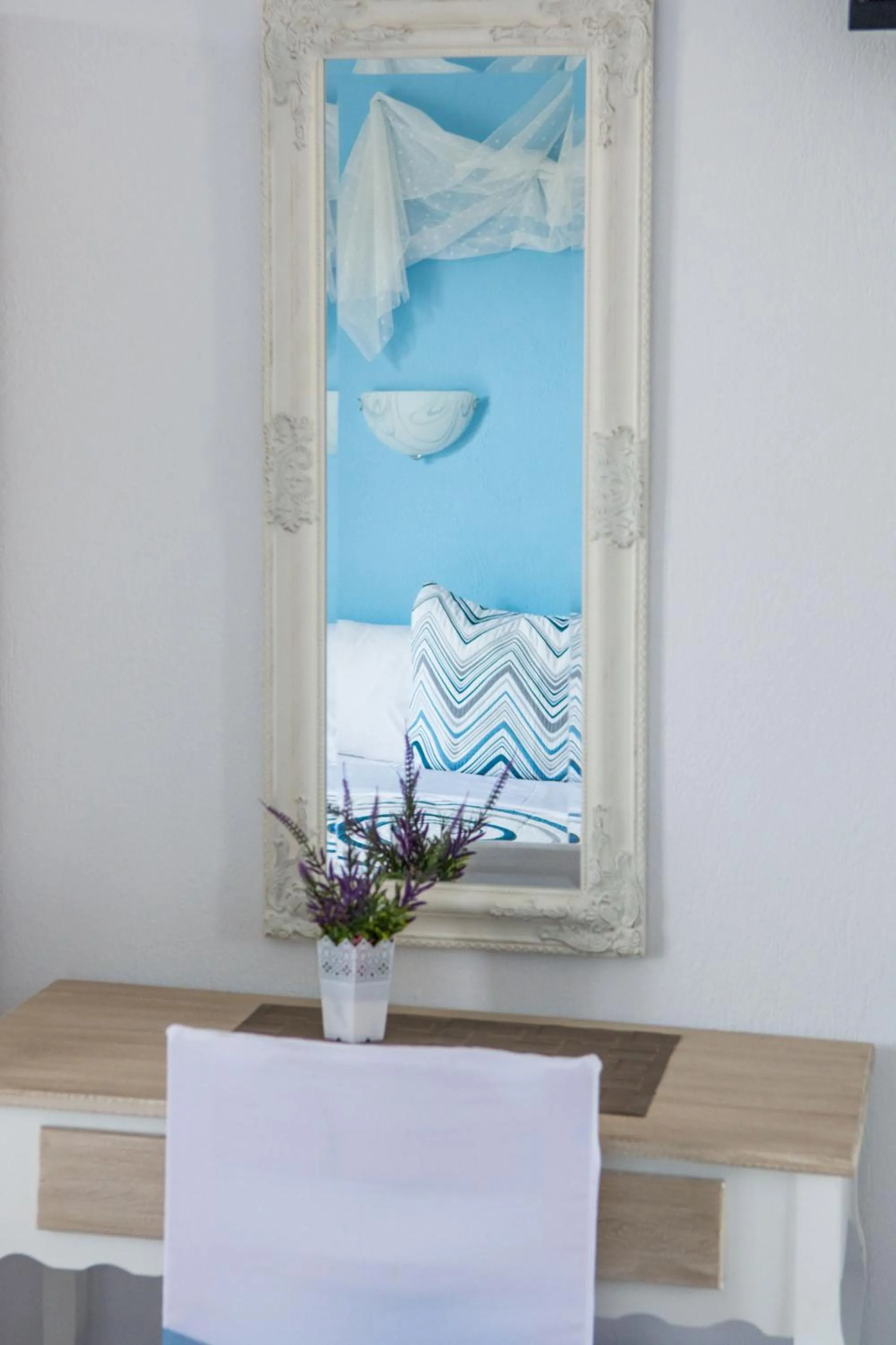 Bedroom in Aelia Studios