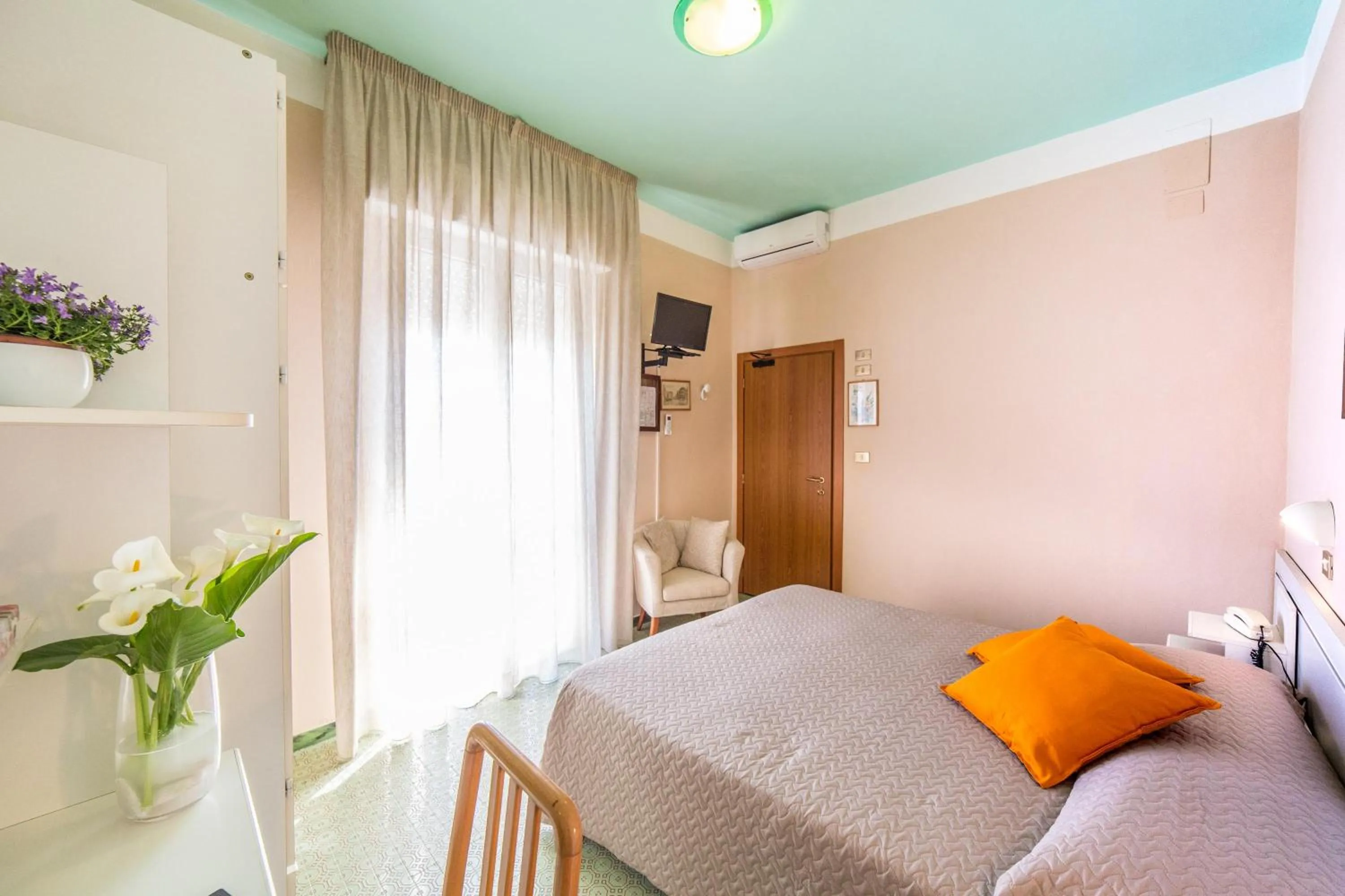 Bedroom, Bed in Hotel Barca D'Oro