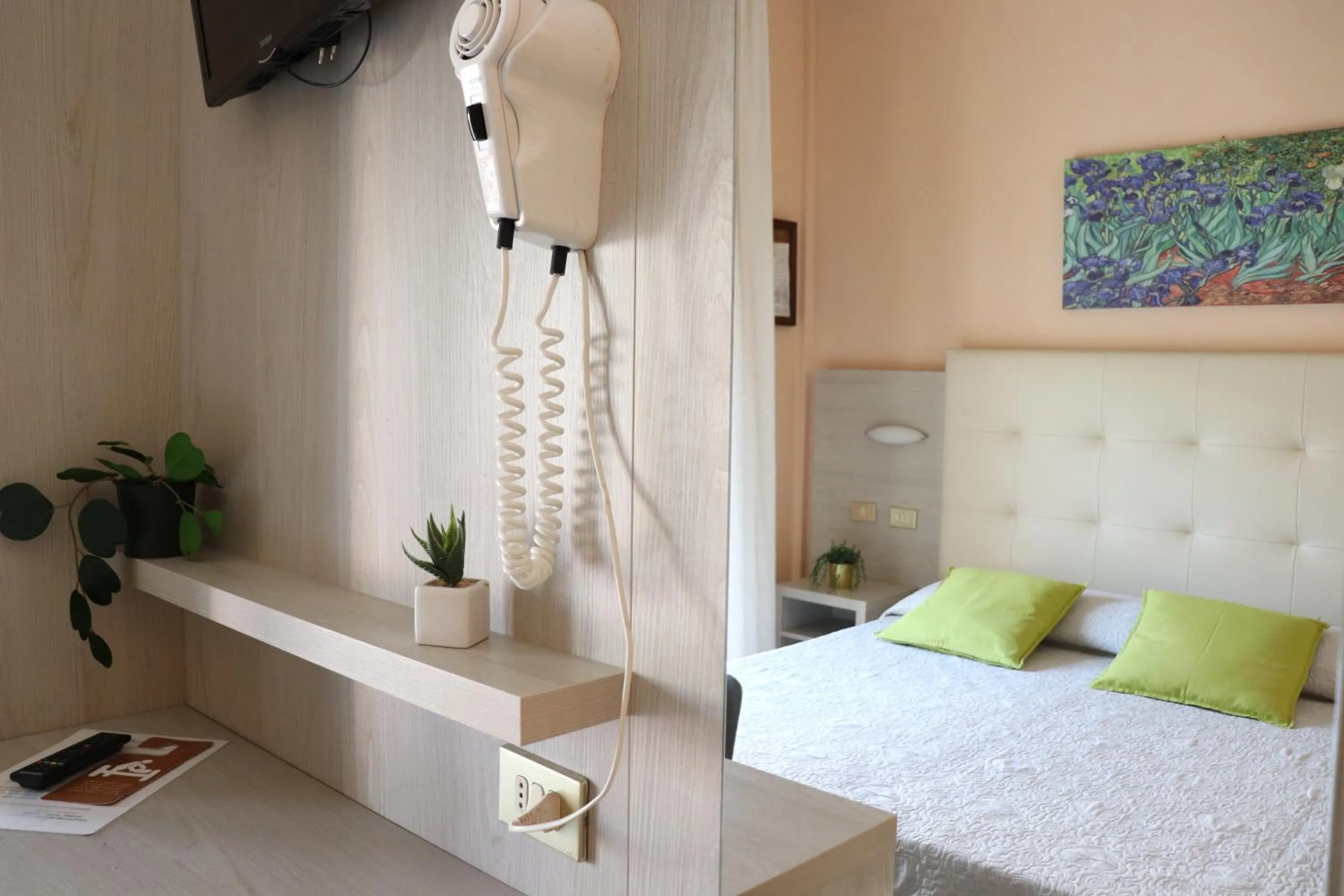 Bedroom, Bed in Hotel Barca D'Oro