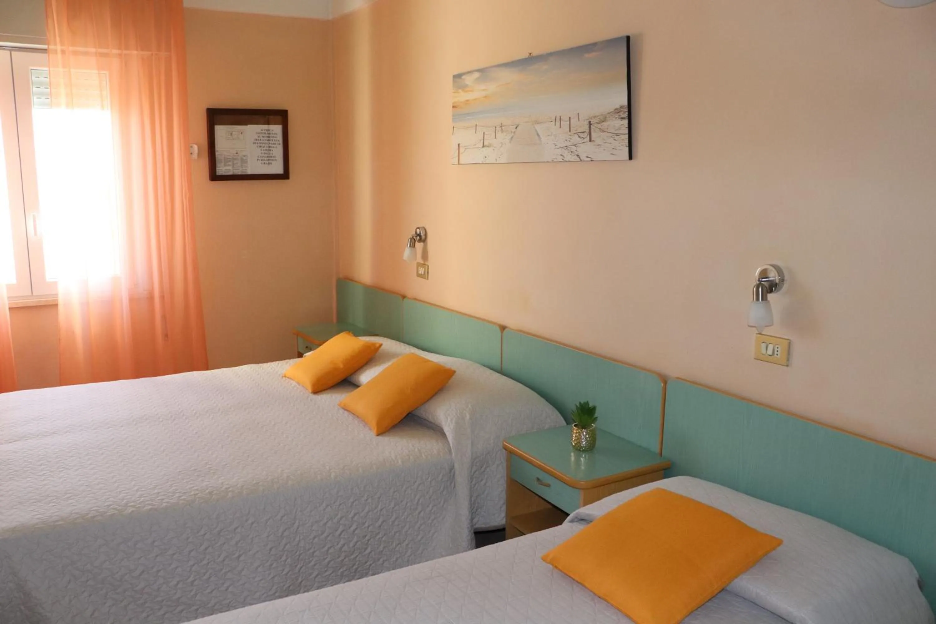 Photo of the whole room, Bed in Hotel Barca D'Oro