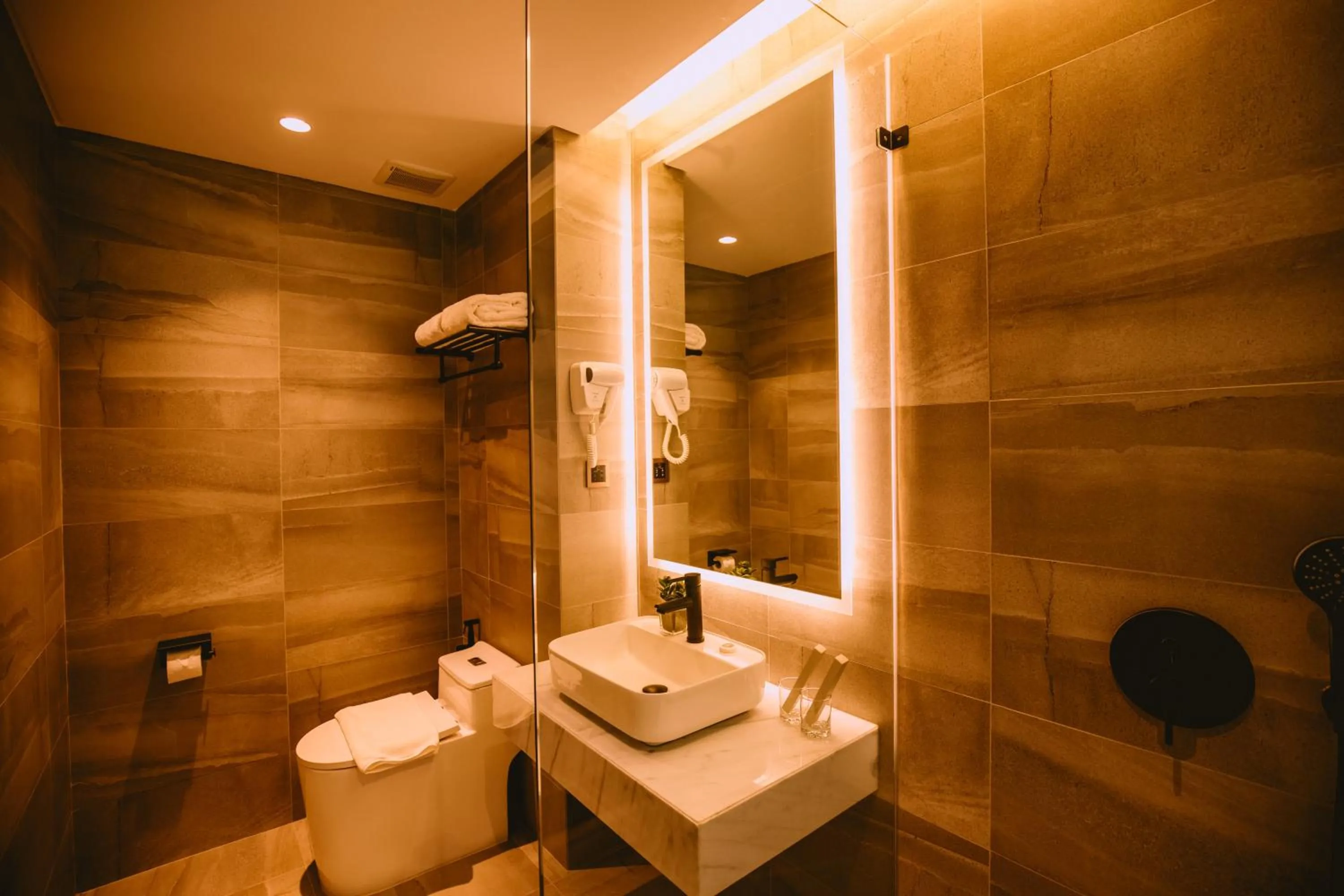 The Maximilian Hotel