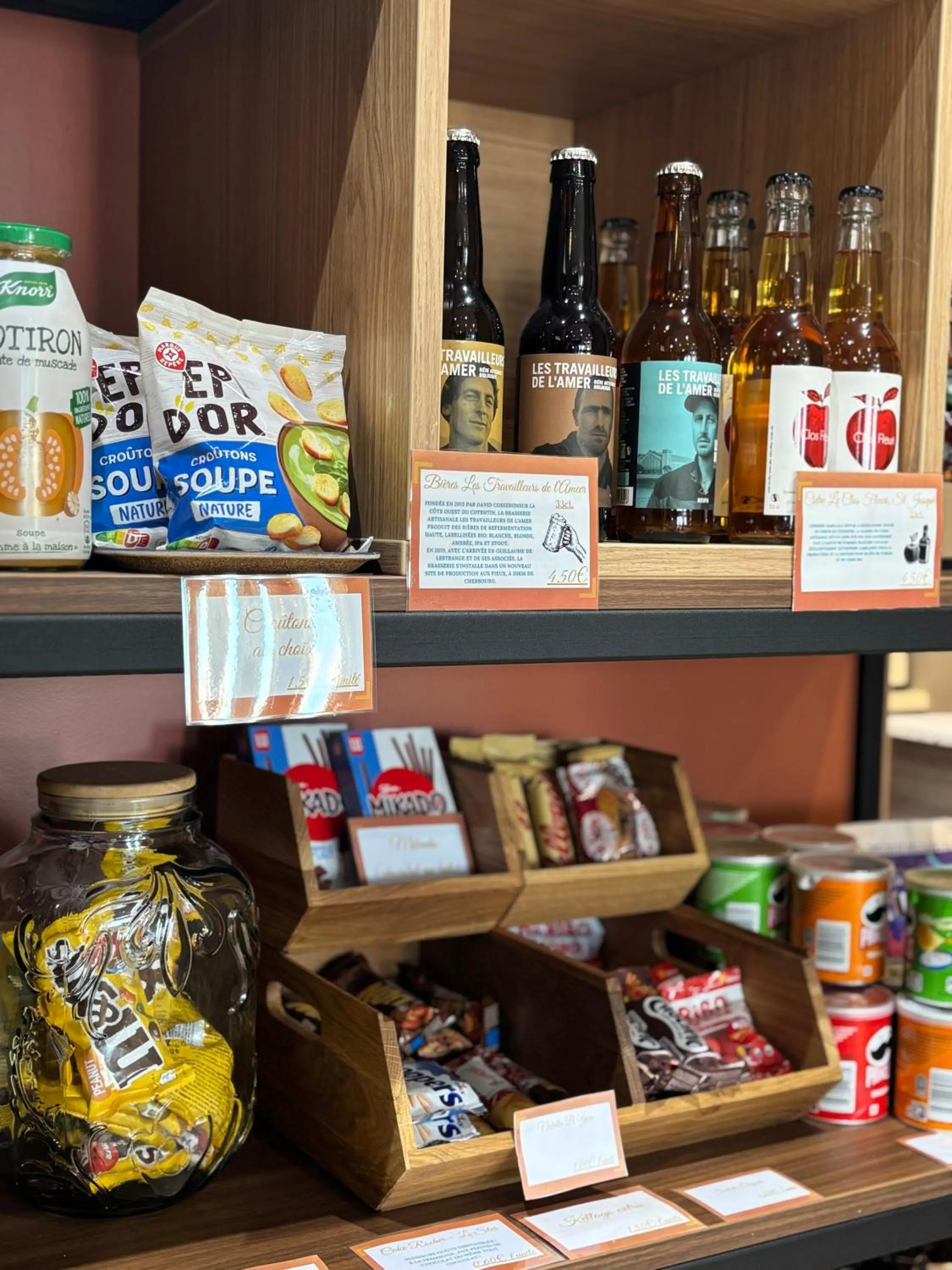 Supermarket/grocery shop in Ambassadeur Hotel - Cherbourg Port de Plaisance