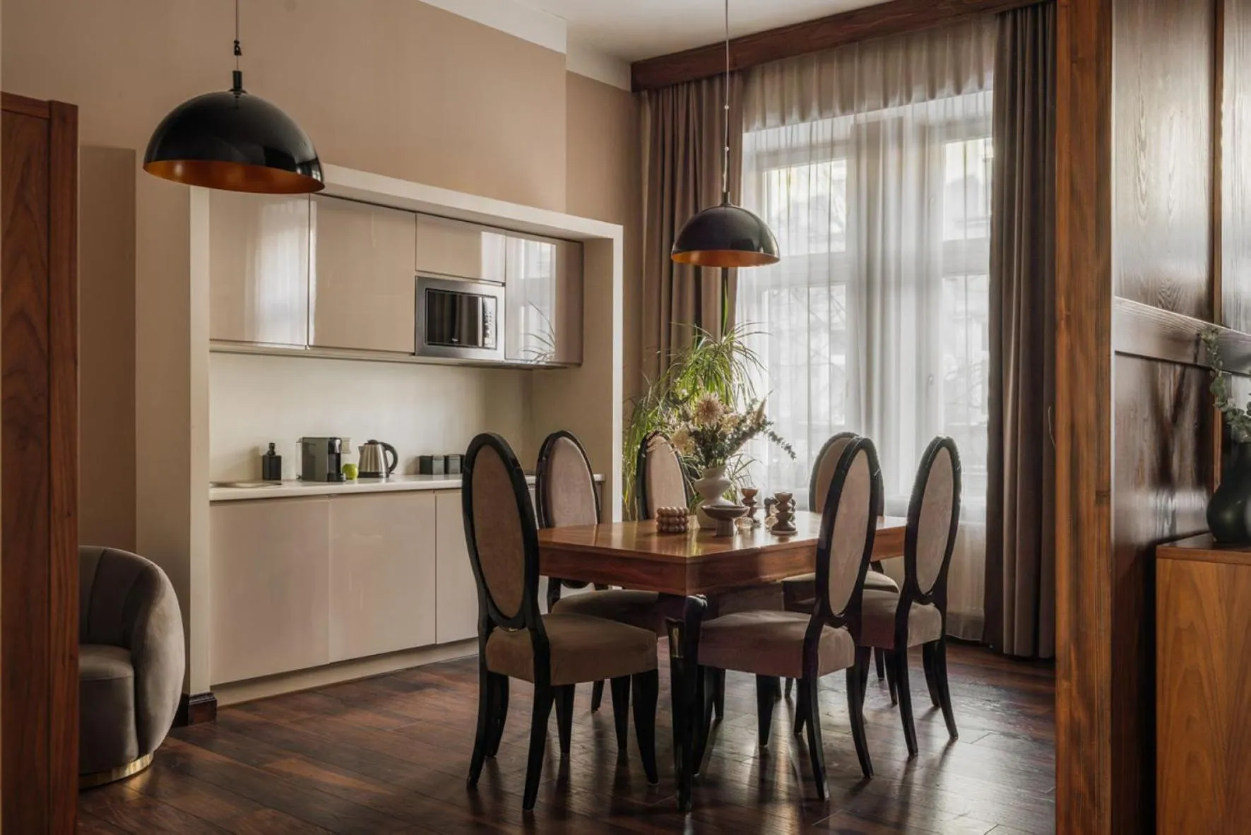 Kitchen or kitchenette in Topolowa Residence by StayLab