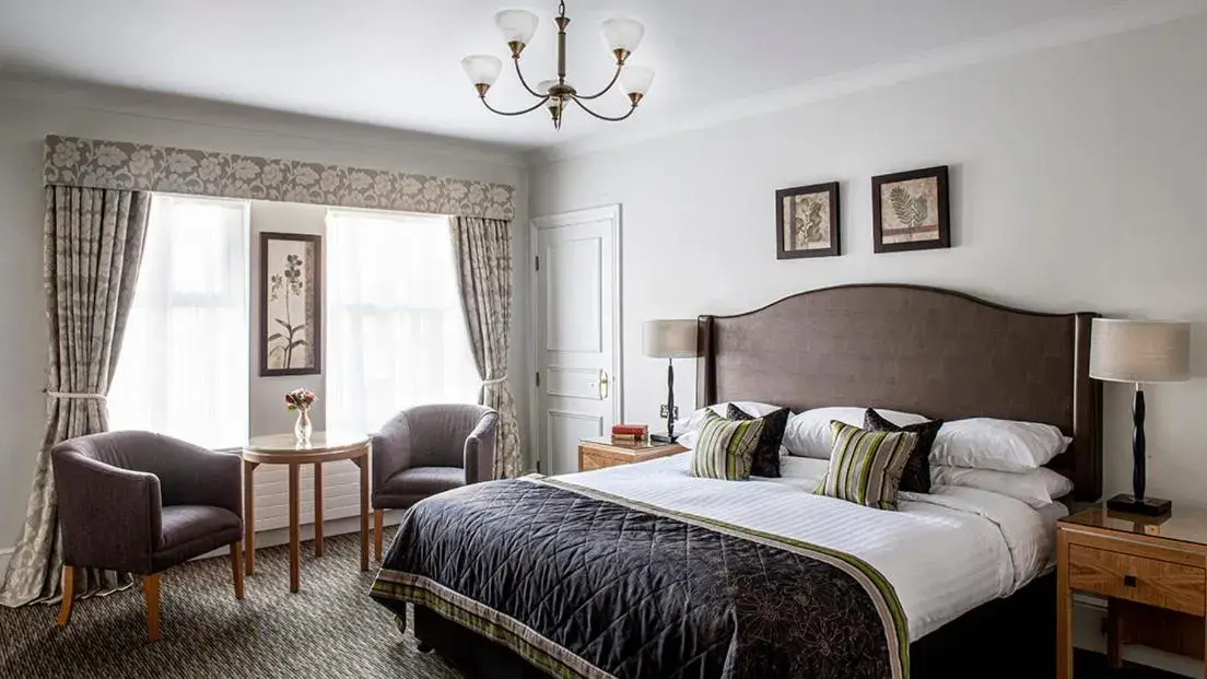 Classic Twin Room in Rookery Hall Hotel & Spa Classic Twin Room in Rookery Hall Hotel & Spa