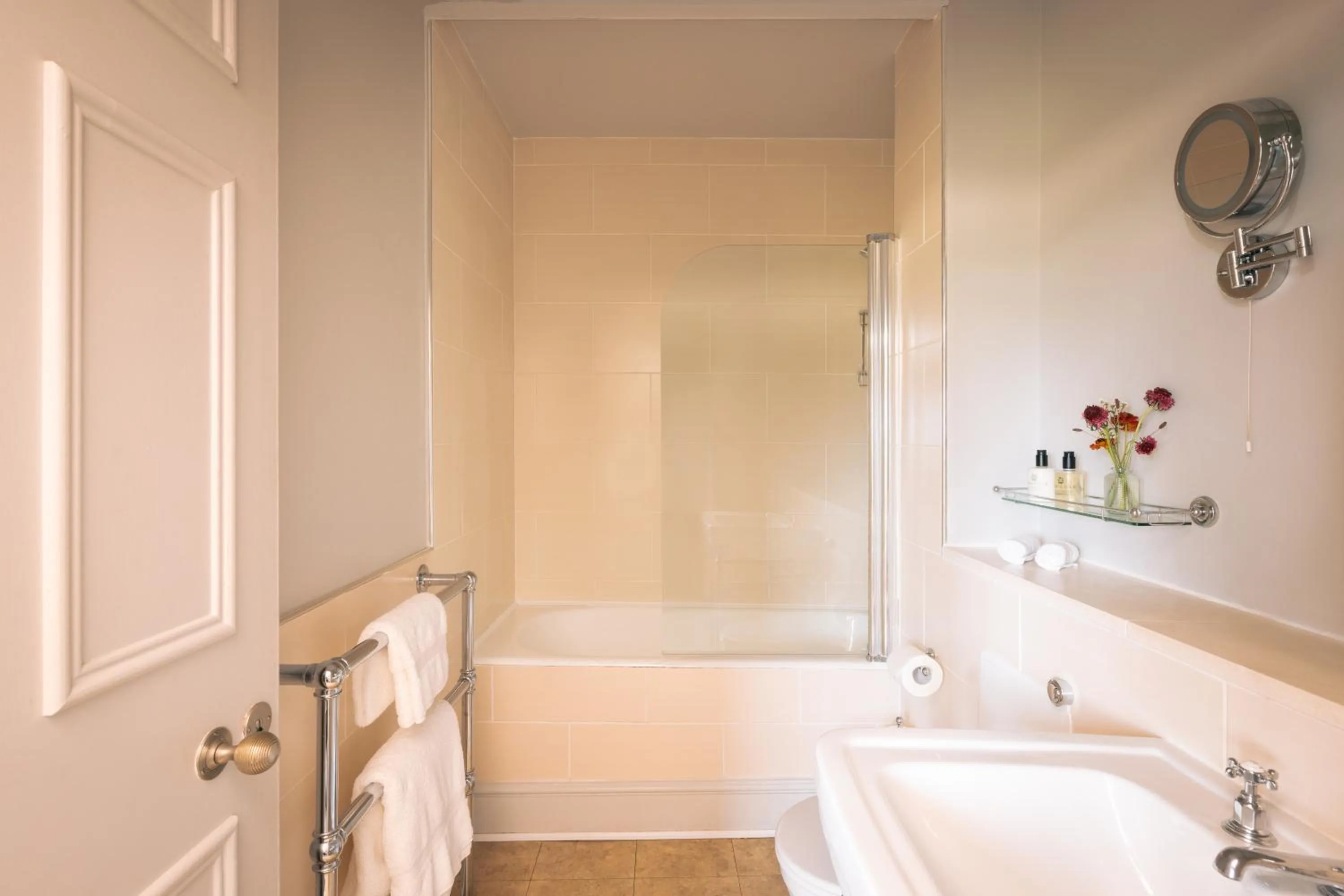 Bathroom in Rookery Hall Hotel & Spa