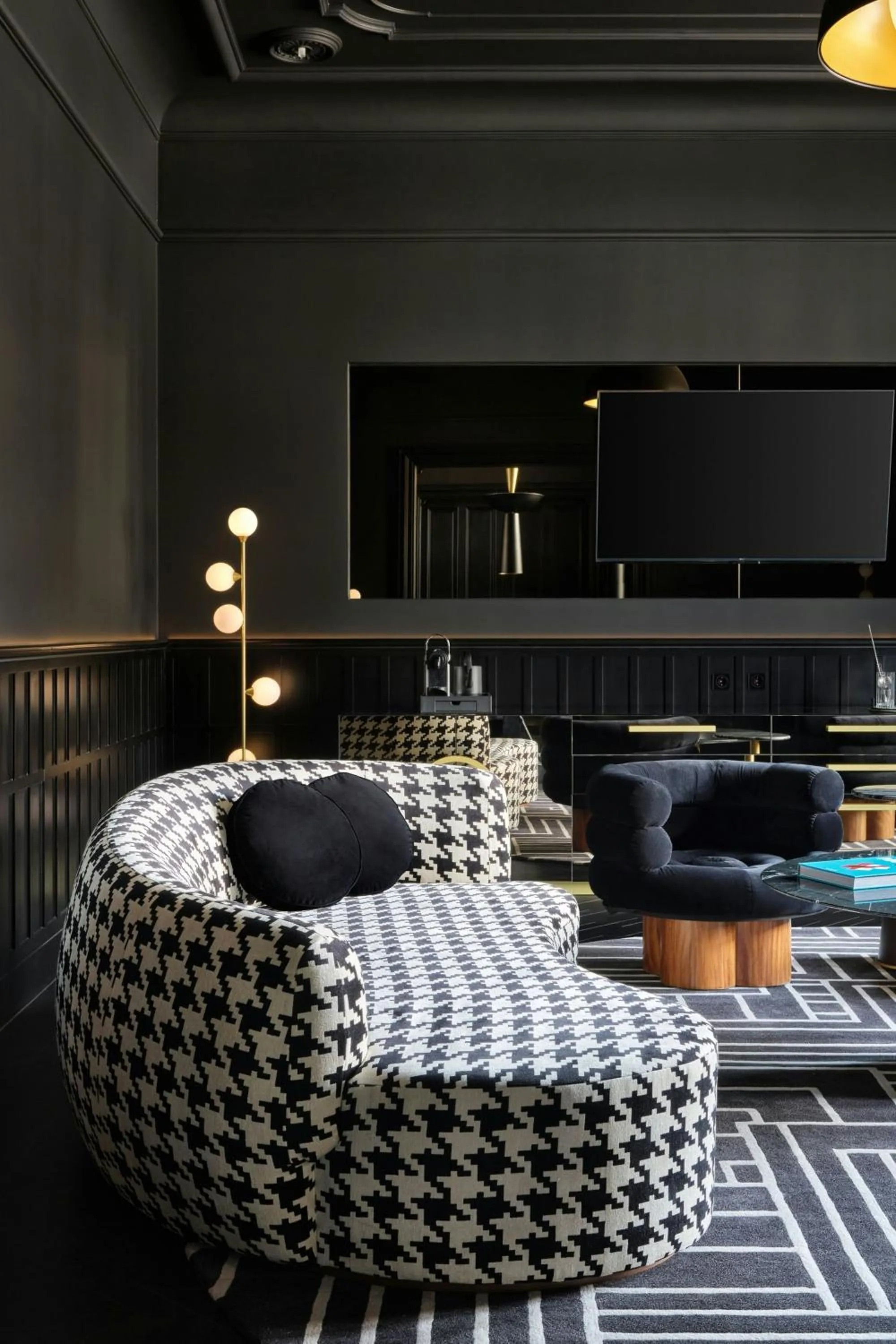 Photo of the whole room in W Budapest