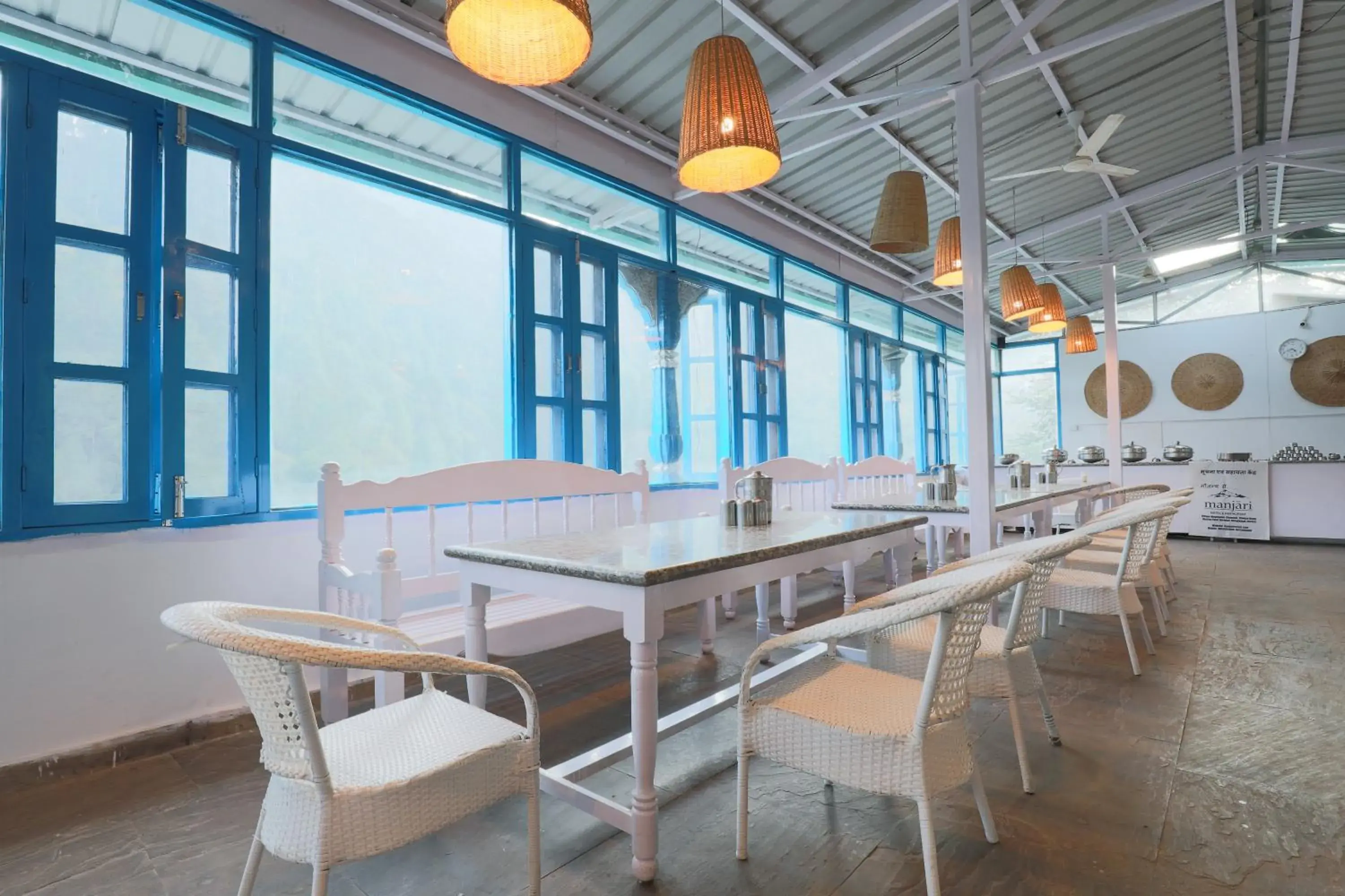 MANJARI RESORT MANJARI RESORT