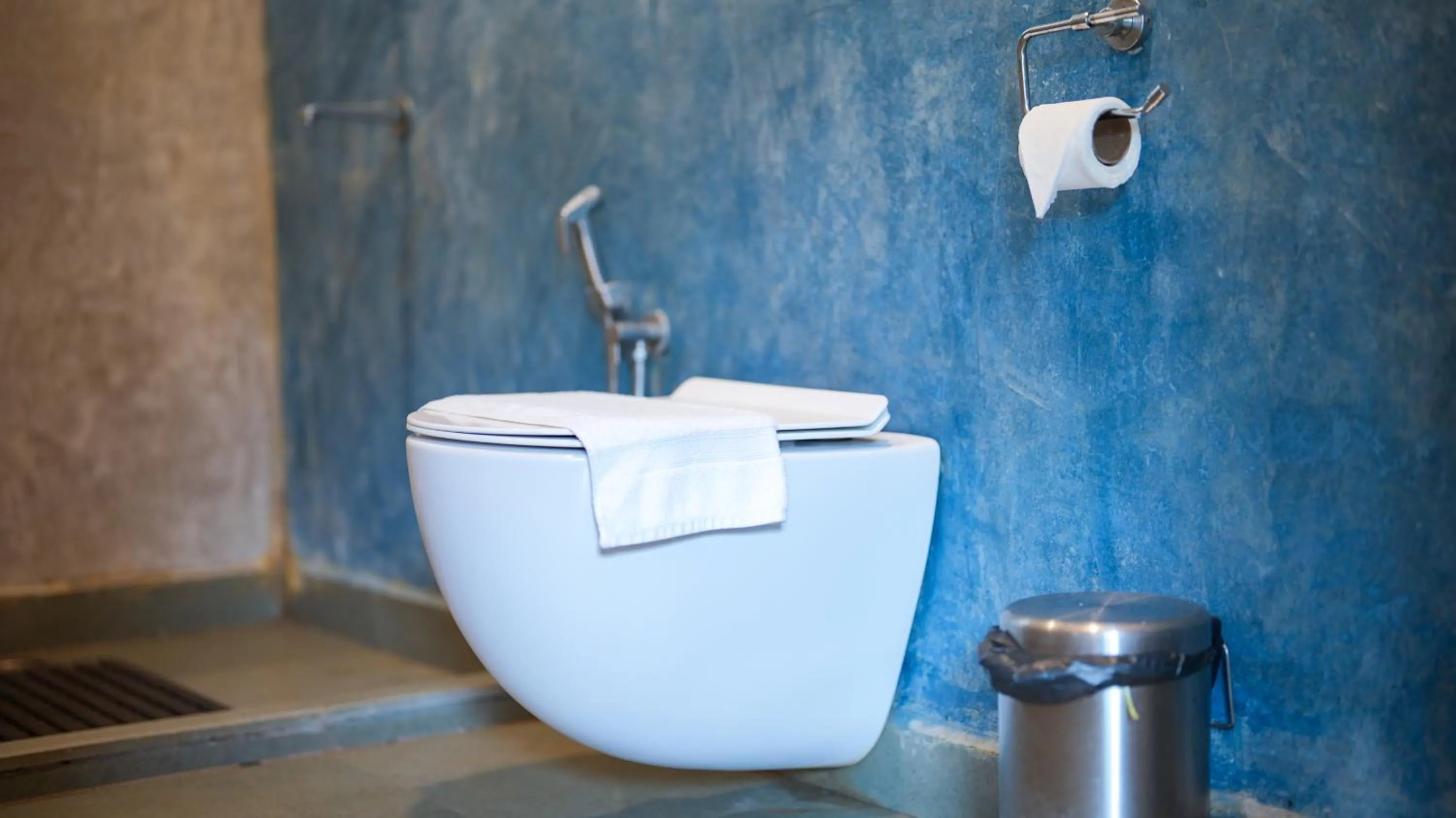 Bathroom in Whiteflower Resort Morjim