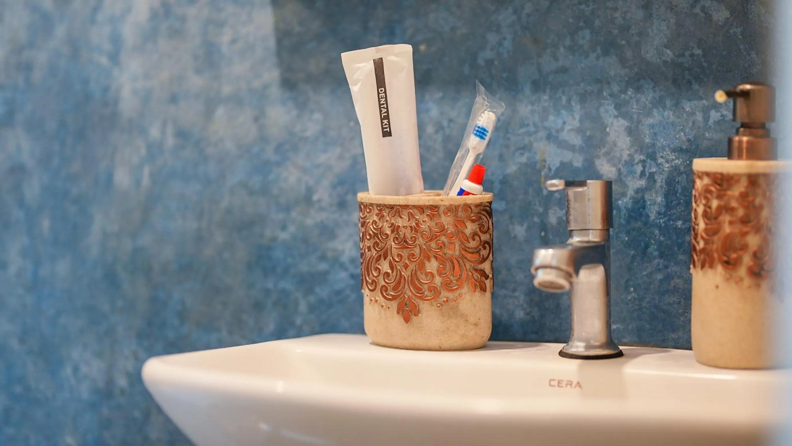 Bathroom in Whiteflower Resort Morjim