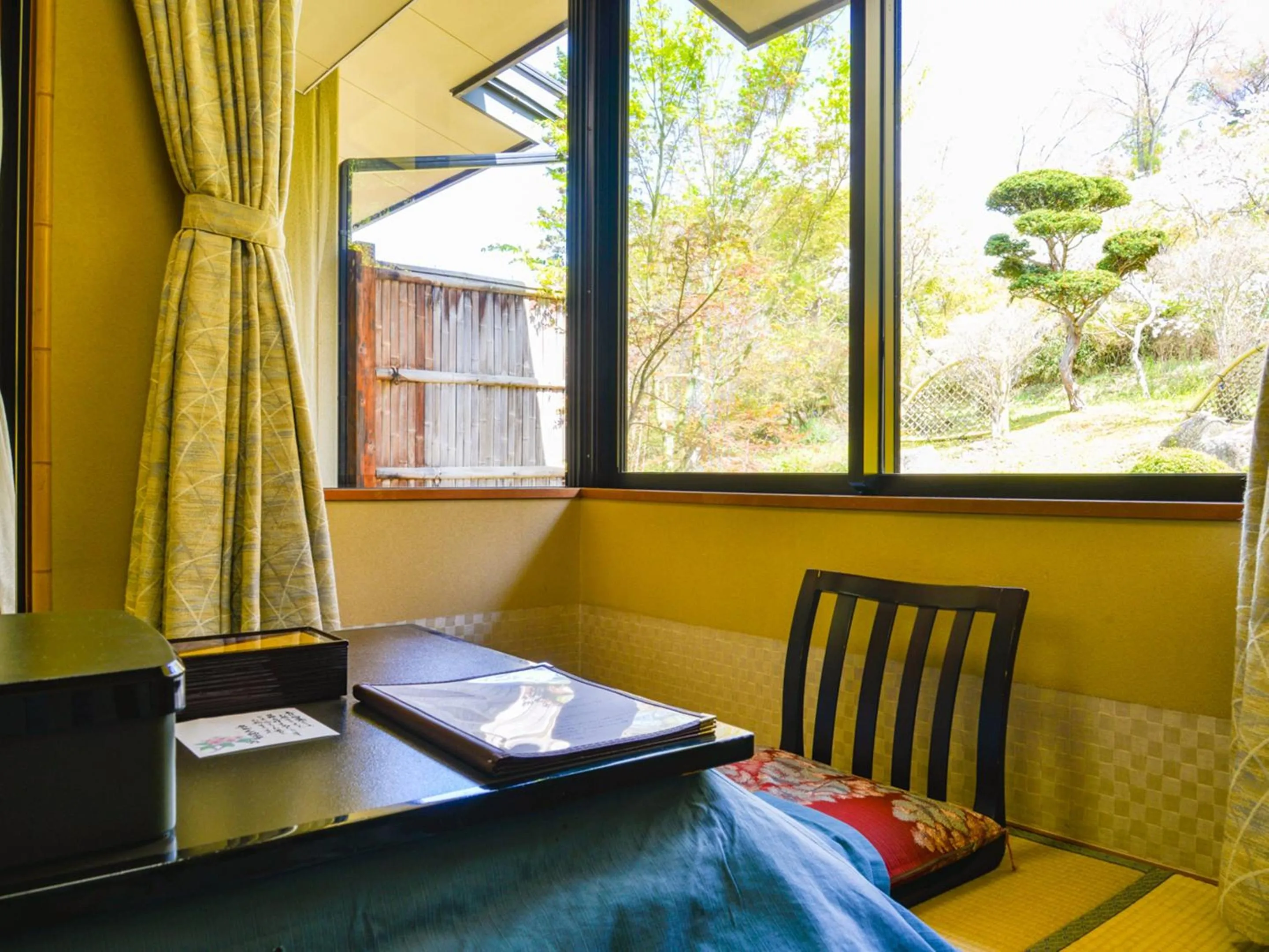 Photo of the whole room in Fudouonsen Sawaya