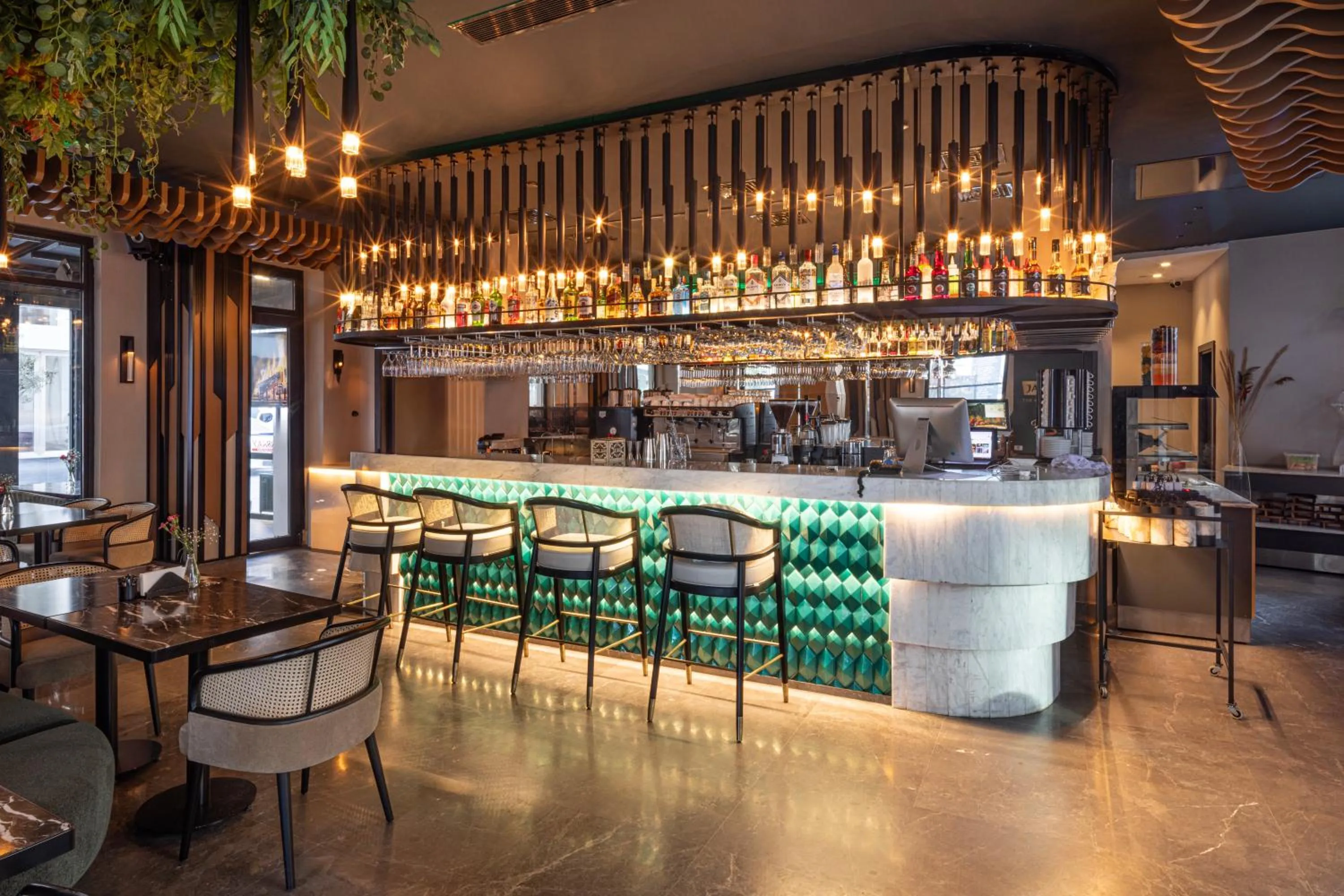 Restaurant/places to eat in THE NEST HOTEL