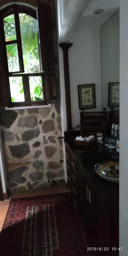 Bathroom in San Rafael Hotel