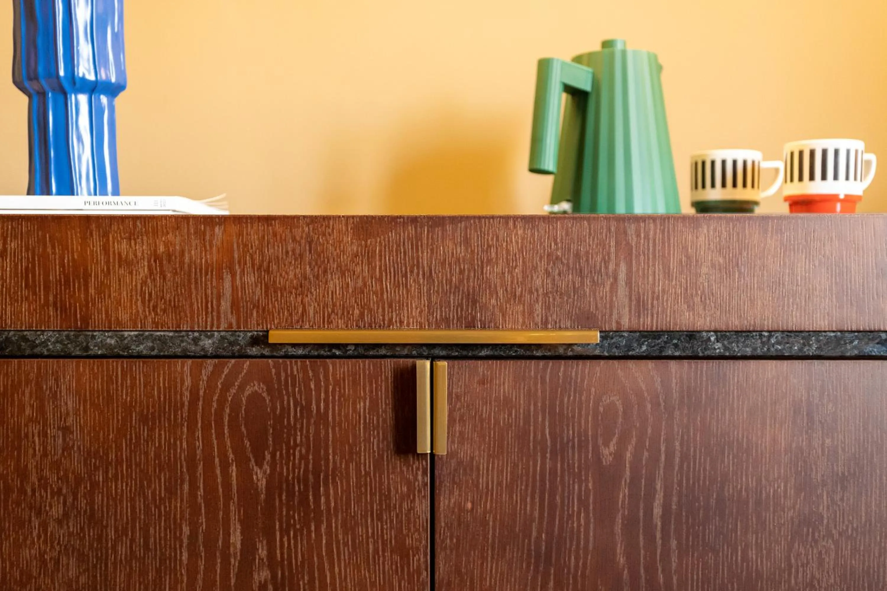 Coffee/tea facilities in Upon Angels - Adults Only