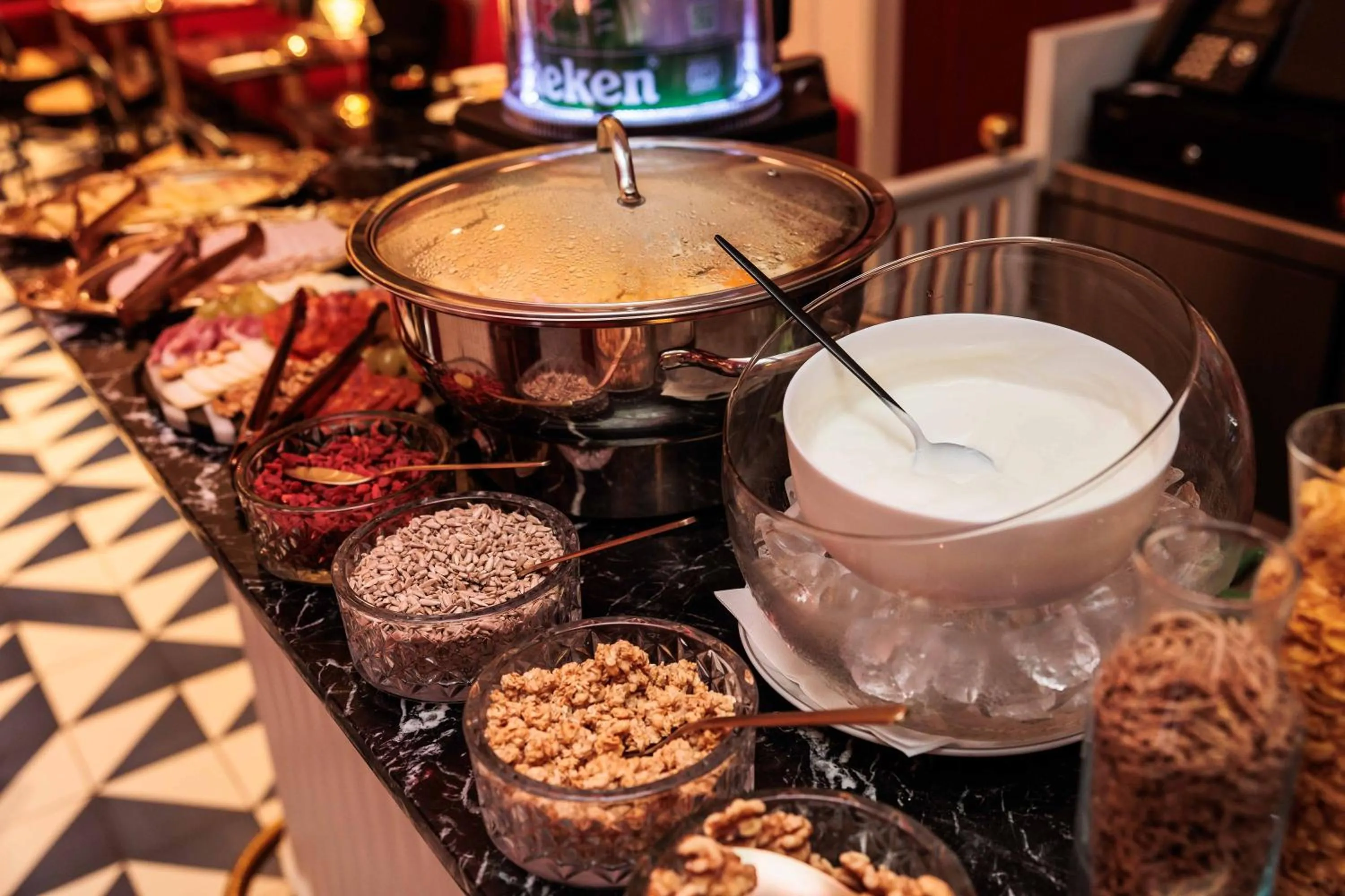 Breakfast in Upon Angels - Adults Only