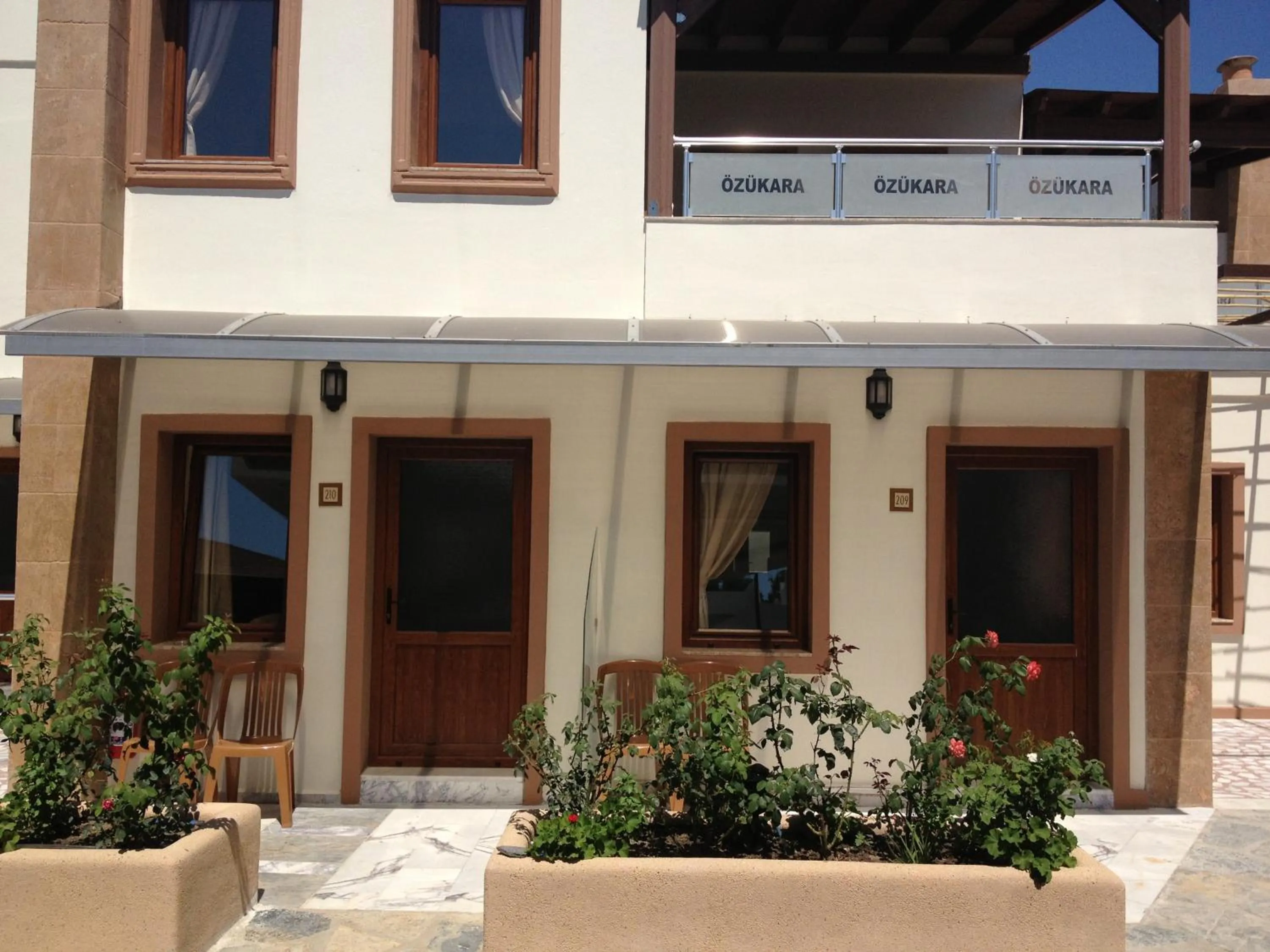 Garden in Ozukara Apart 1