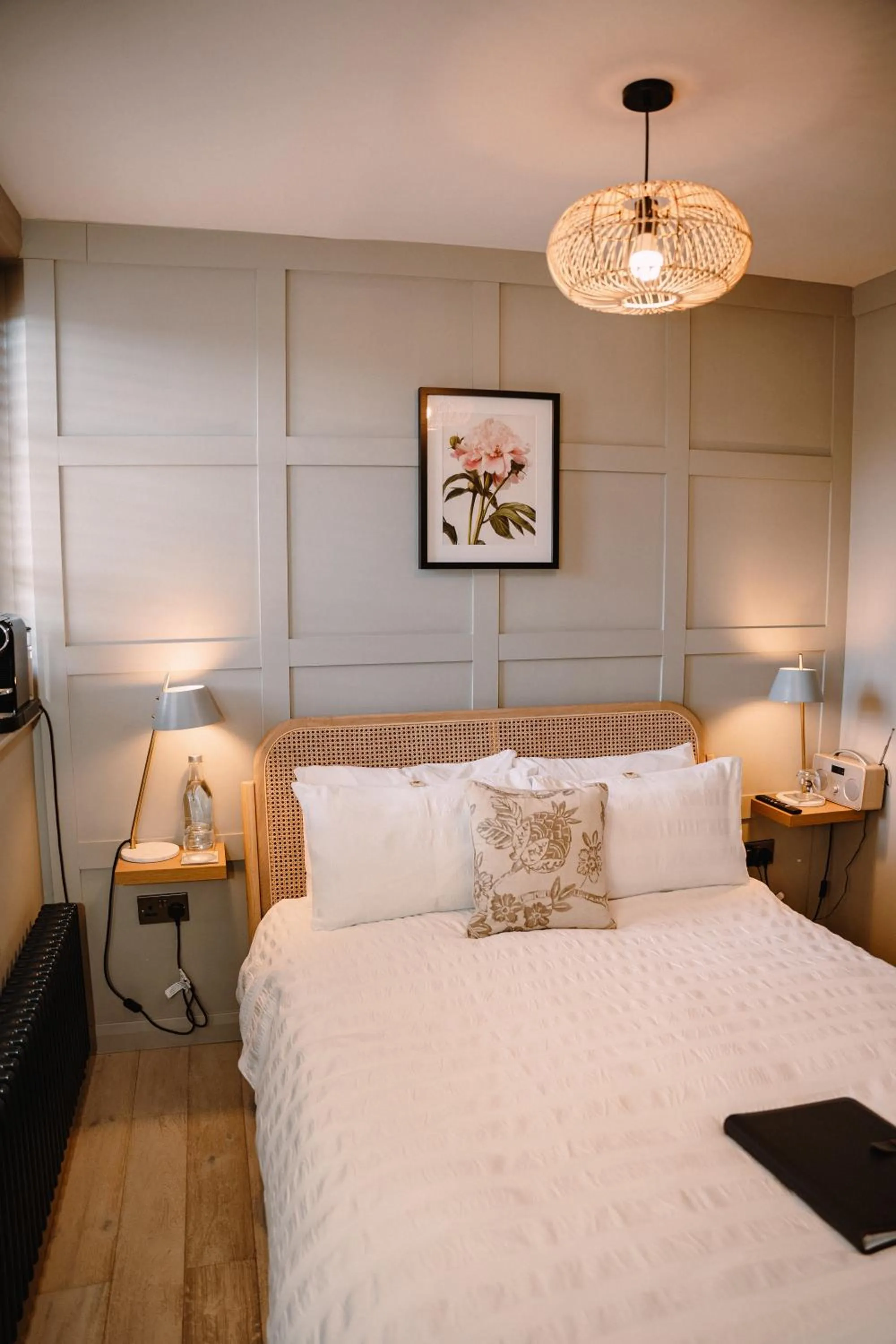 Bedroom, Bed in The Print House Inn