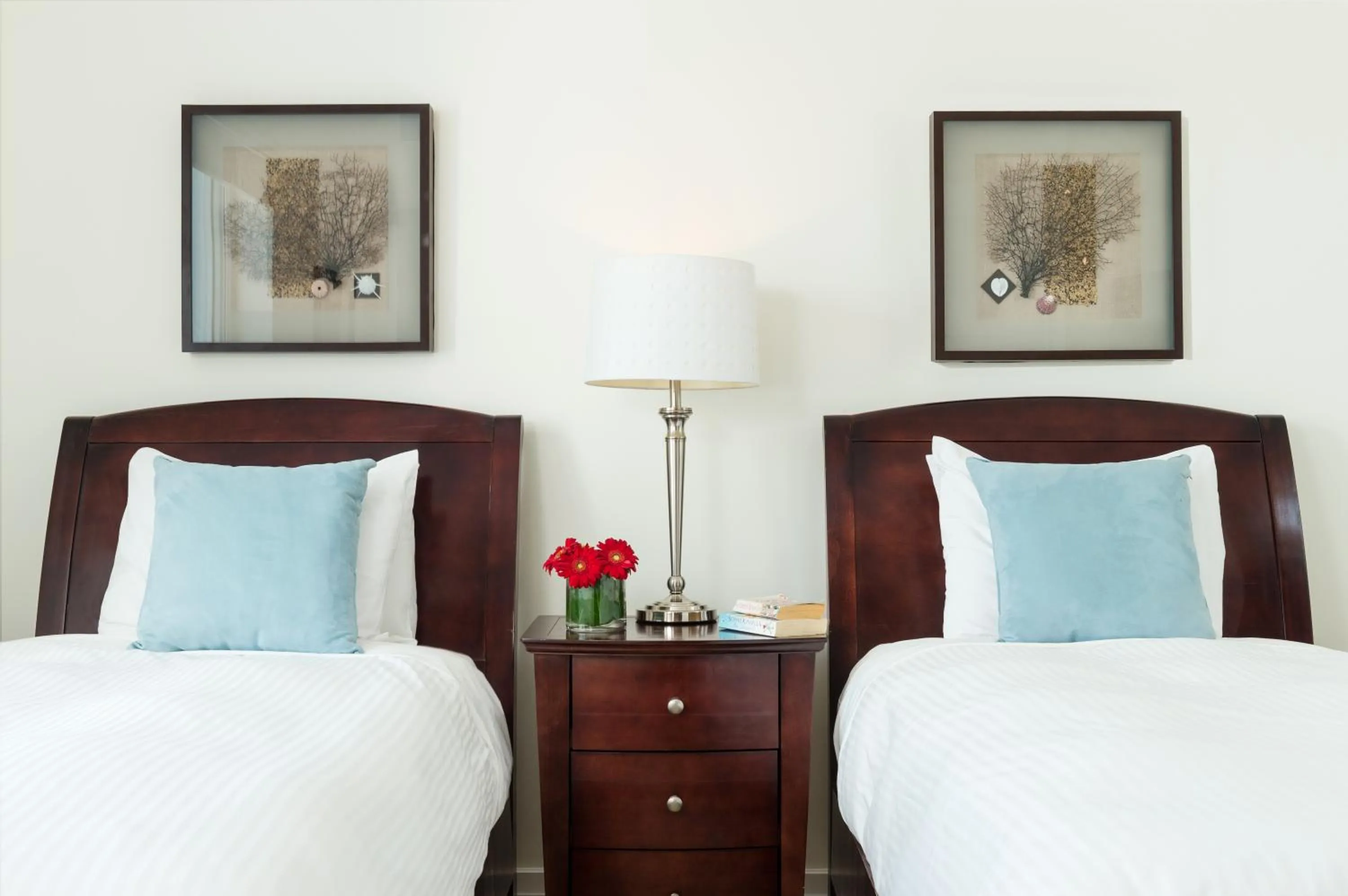 Bedroom, Bed in West Bay Club