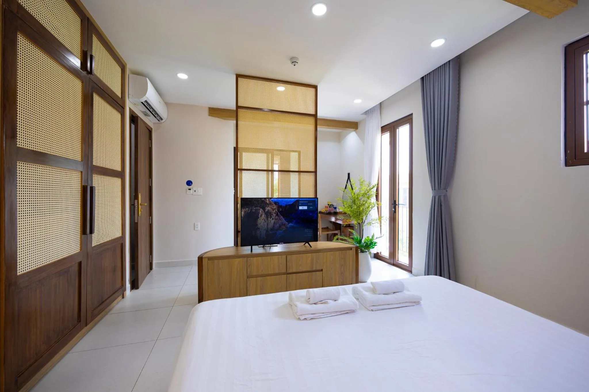 Bed in Lotus Home Cafe