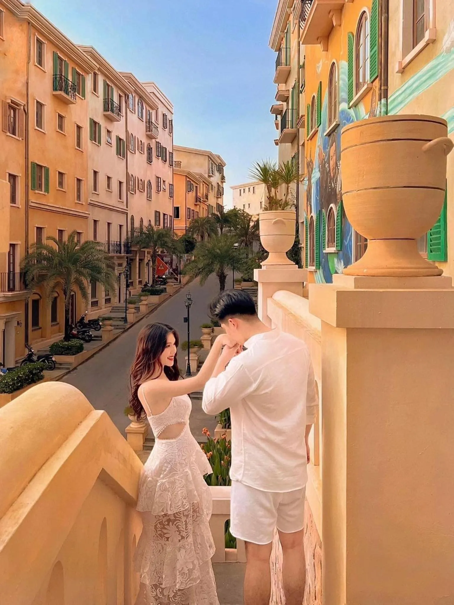 Day in Lotus Home Cafe