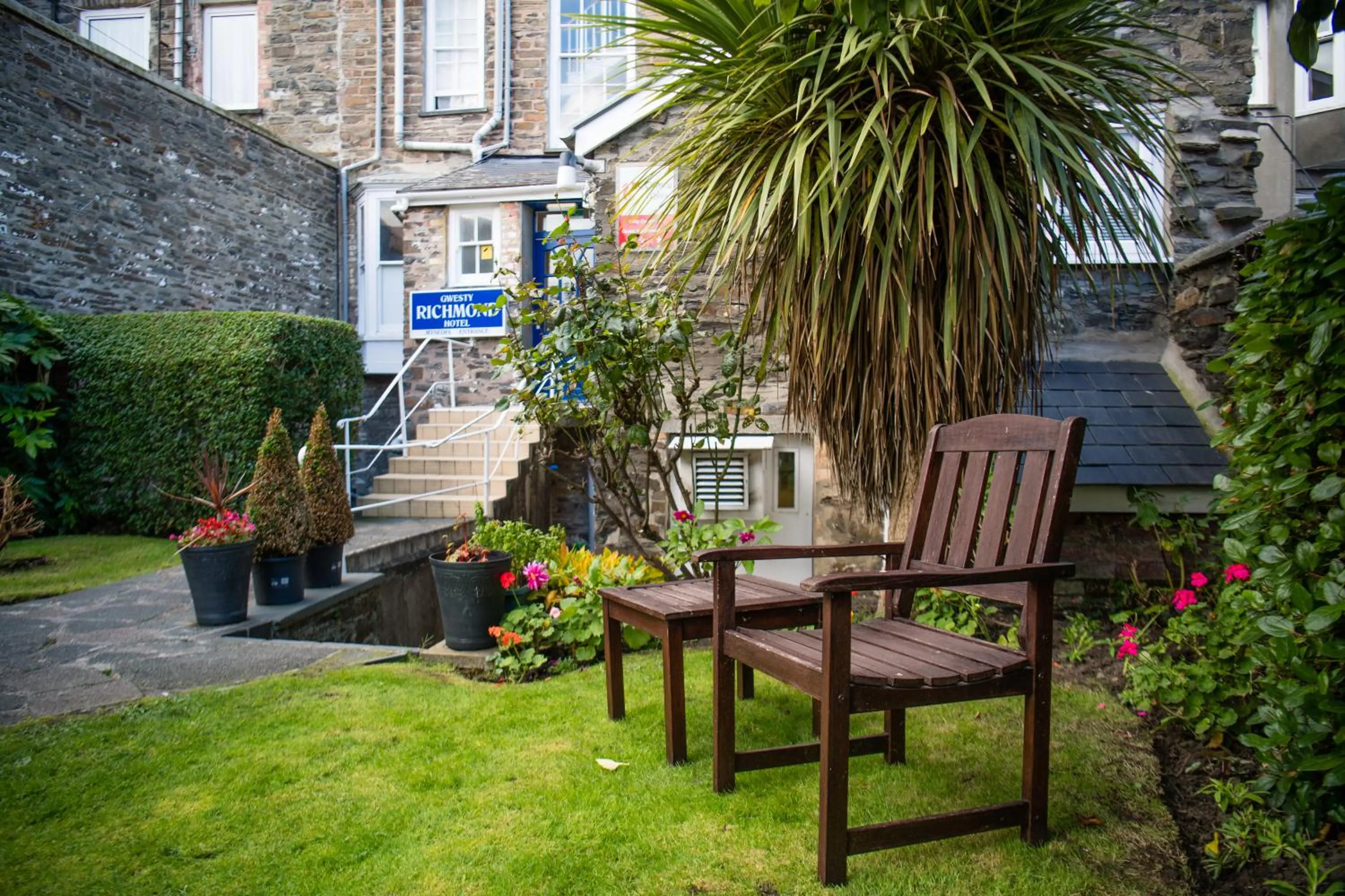 Garden in Richmond Hotel