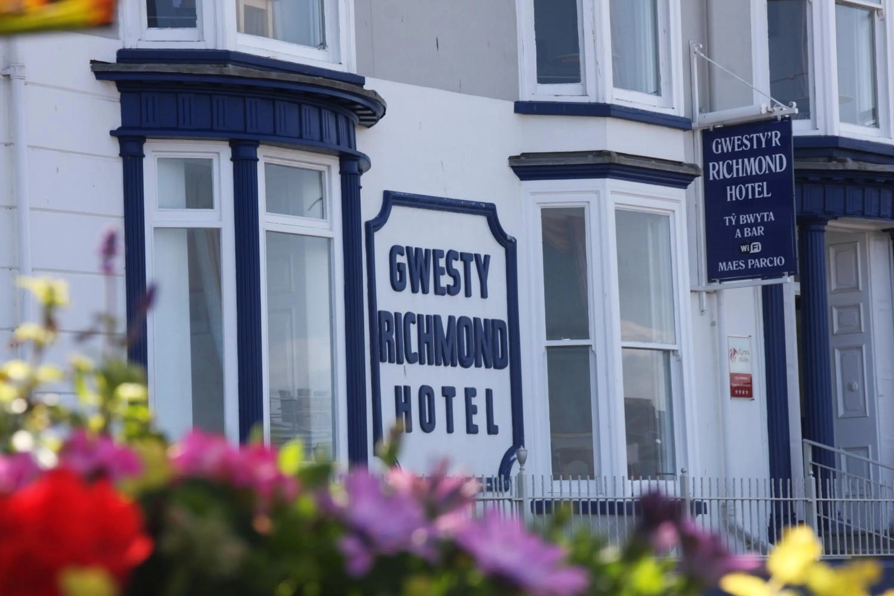 Property logo or sign in Richmond Hotel