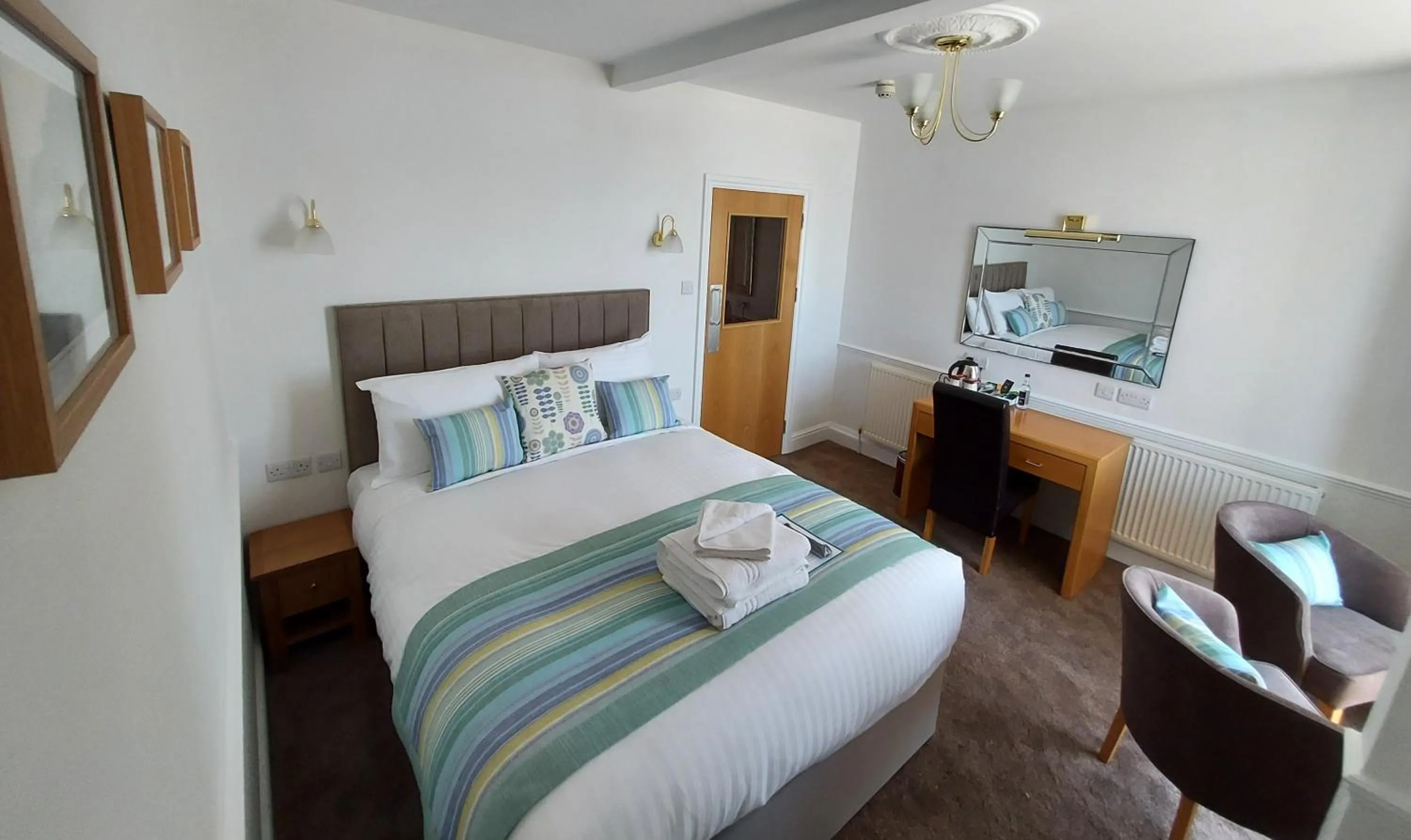 Bed in Richmond Hotel