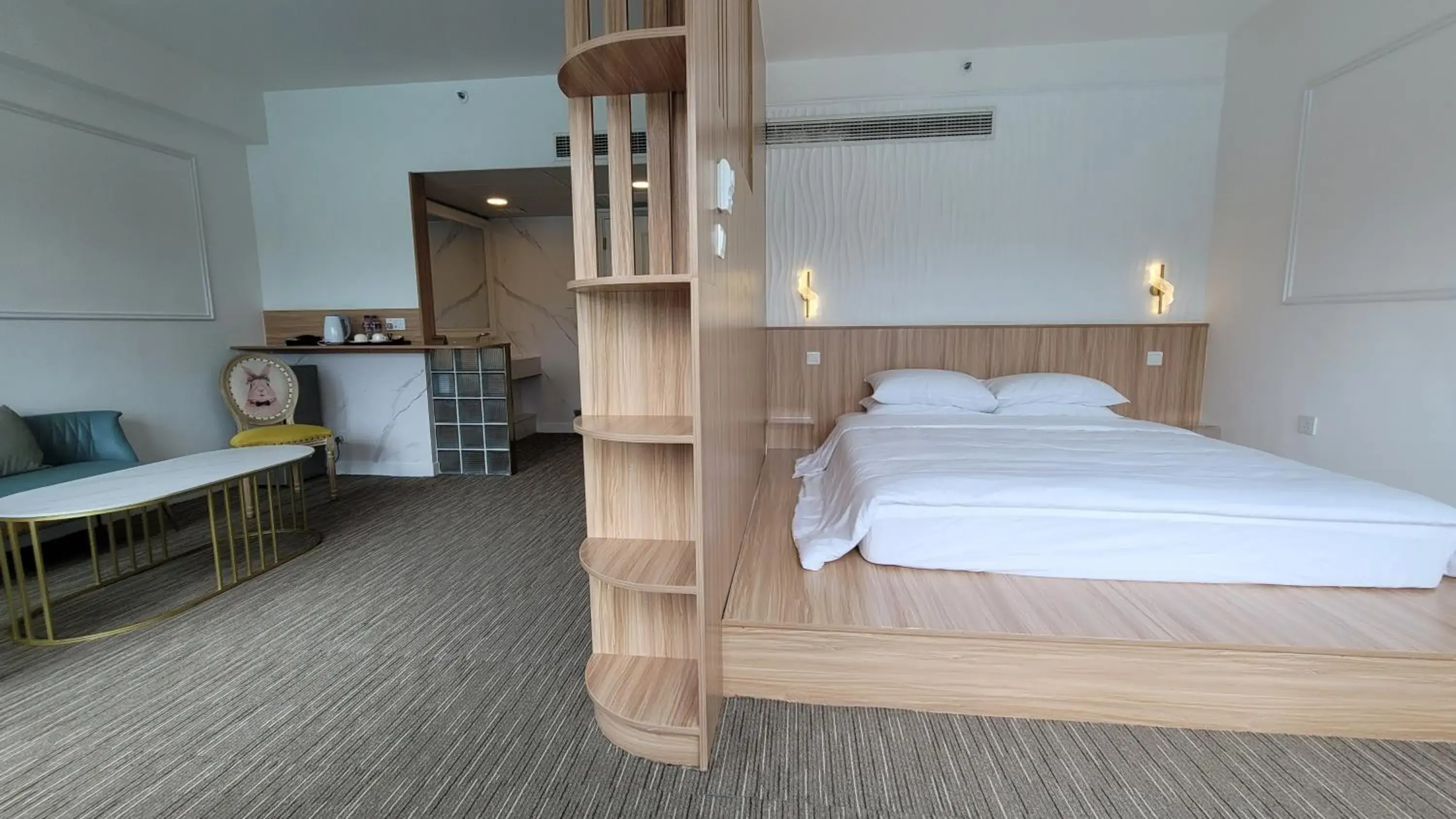 Deluxe Suite with Sea View in Grand Bay View Hotel Deluxe Suite with Sea View in Grand Bay View Hotel