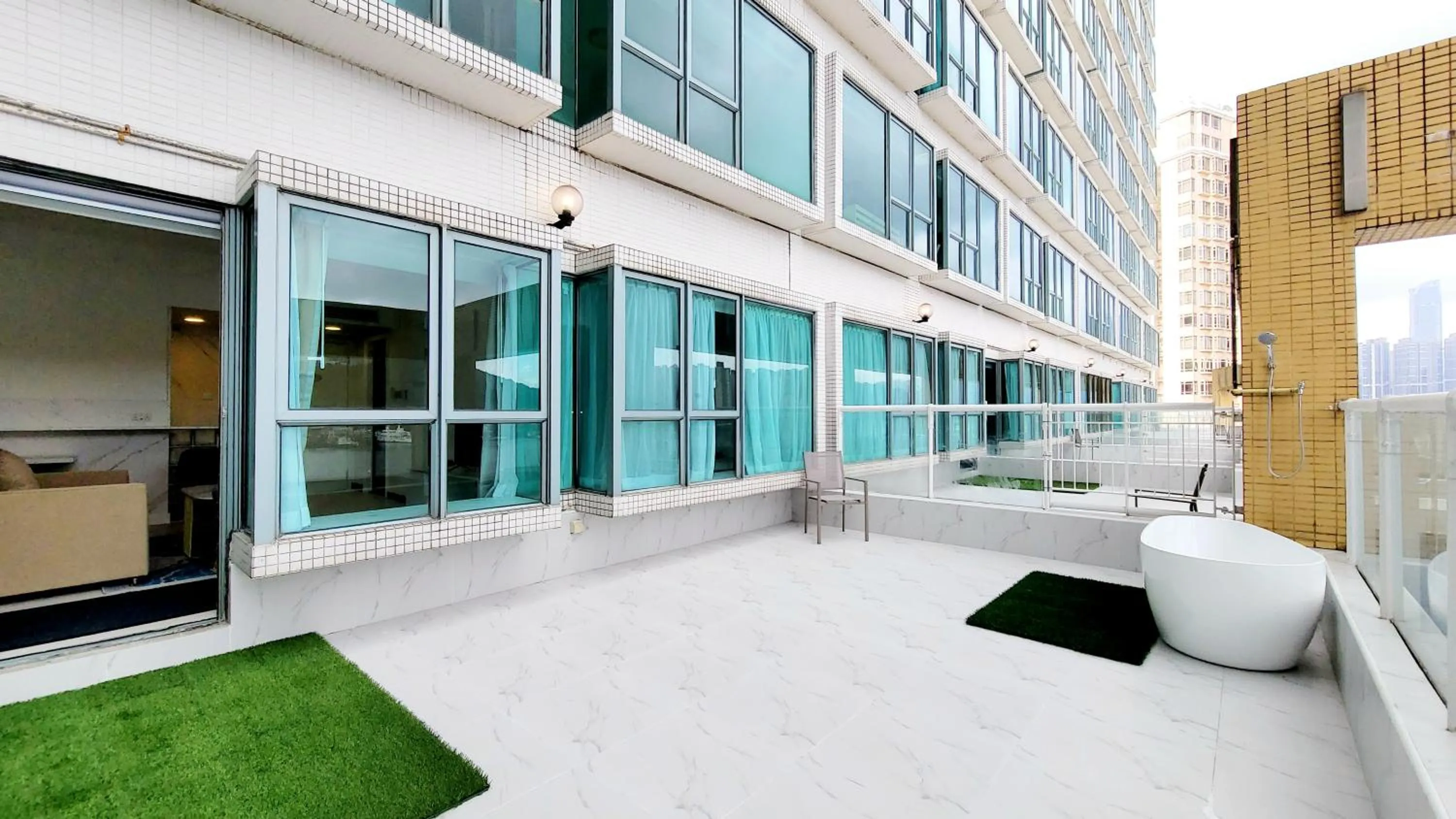 Balcony/Terrace in Grand Bay View Hotel