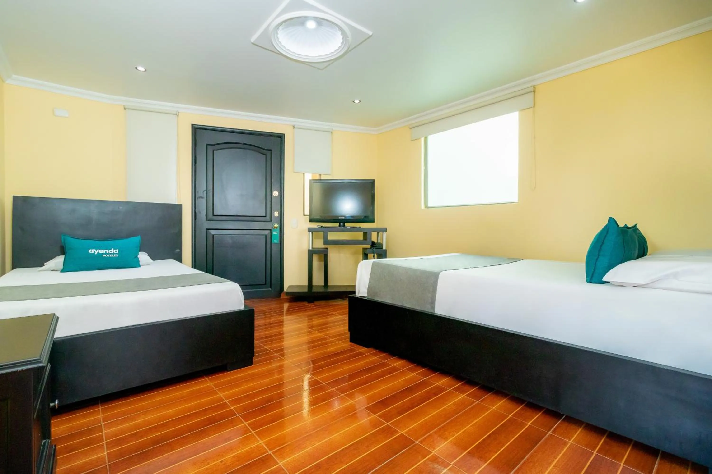 Bed in Hotel Ayenda Normandy