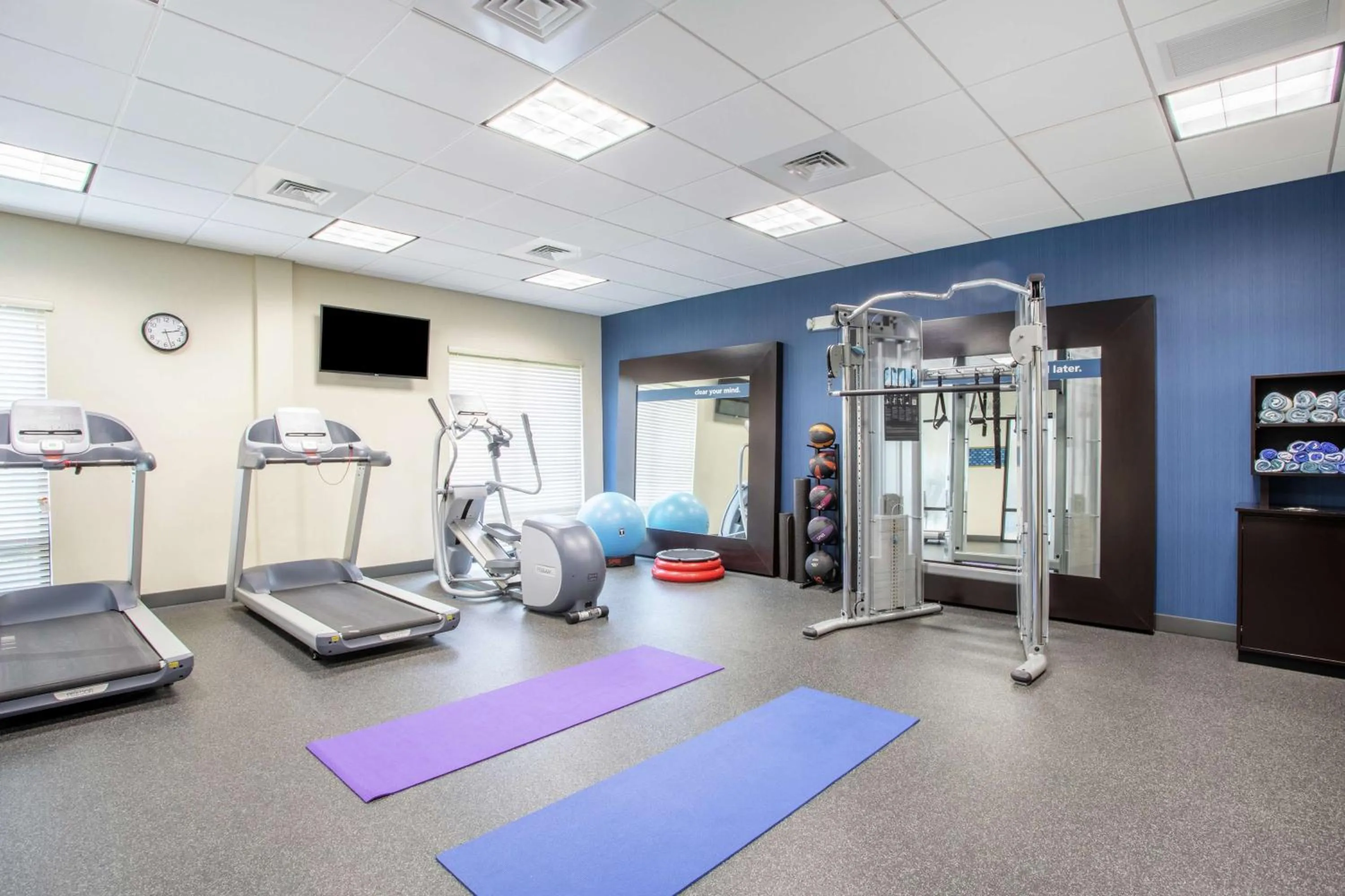 Fitness centre/facilities in Hampton Inn Philadelphia/Voorhees
