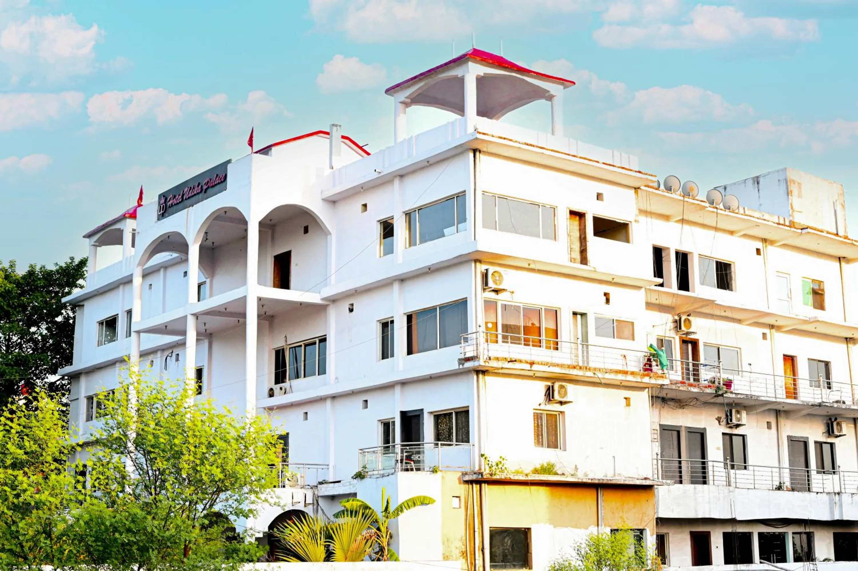 Property building in Hotel Udika Palace