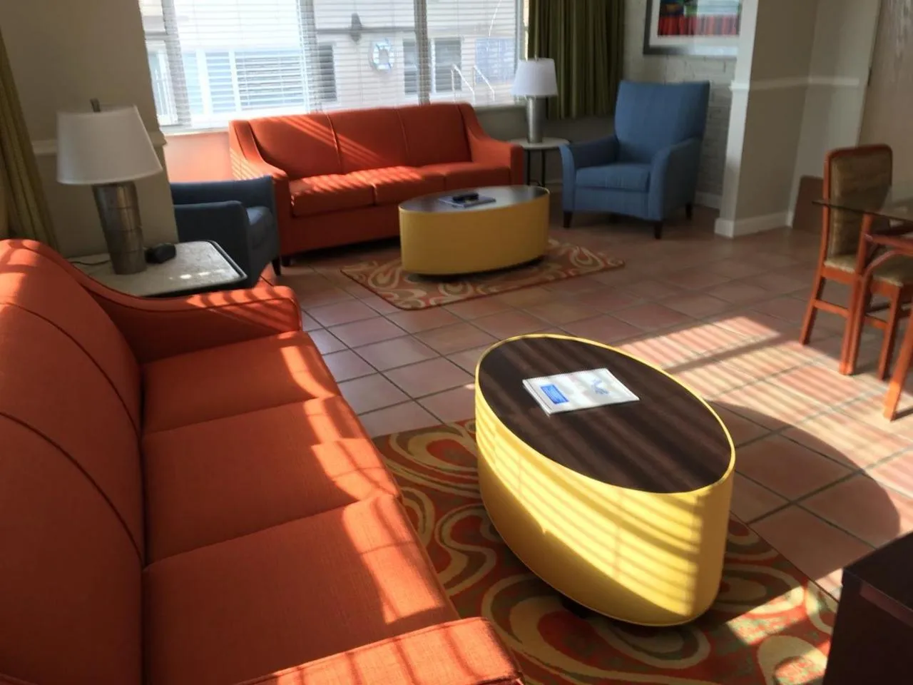 Living room in Silver Seas Beach Resort