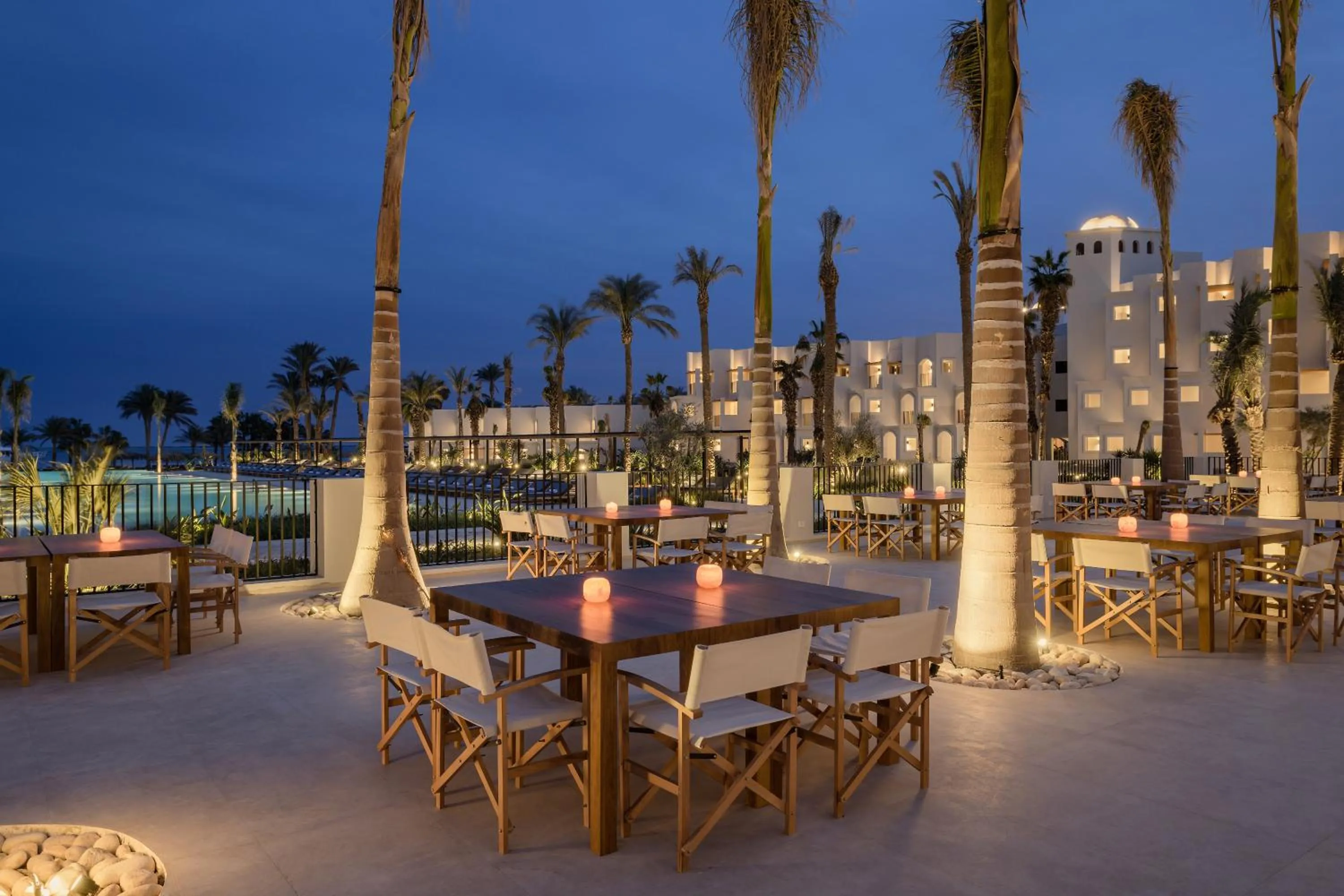 Restaurant/places to eat in Serry Beach Resort