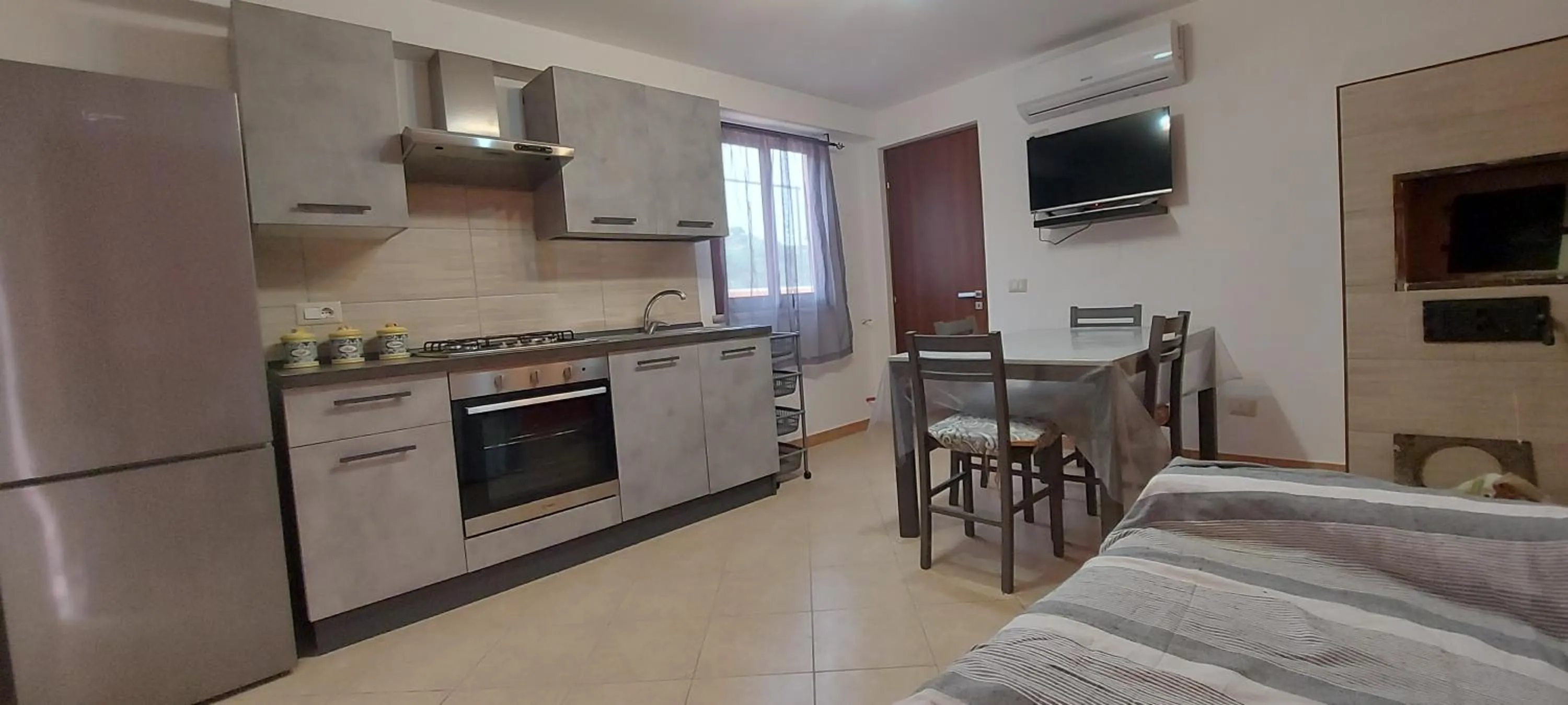 Kitchen or kitchenette in LA CASA DI NONNA GIOVANNA