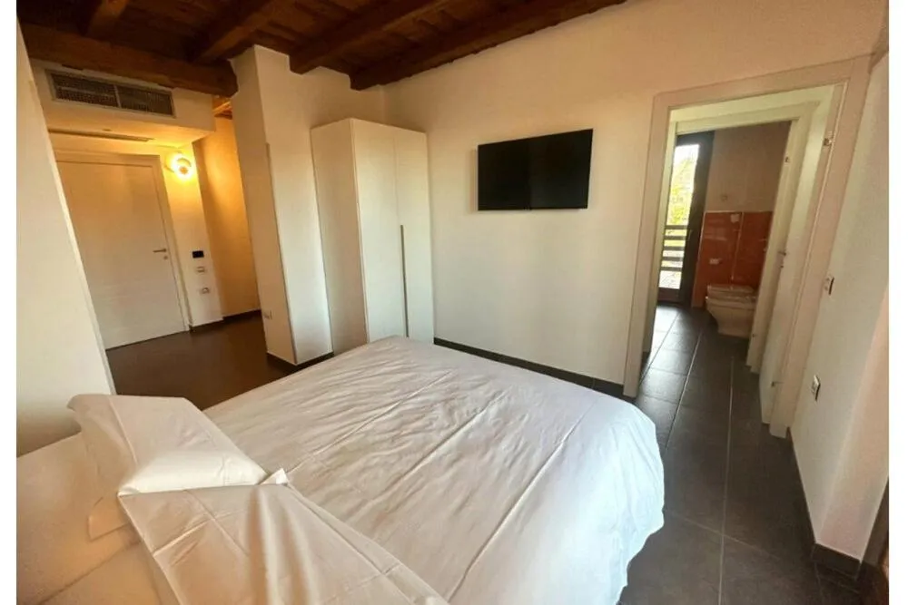 Bed in Bes Residence Bergamo Polaresco