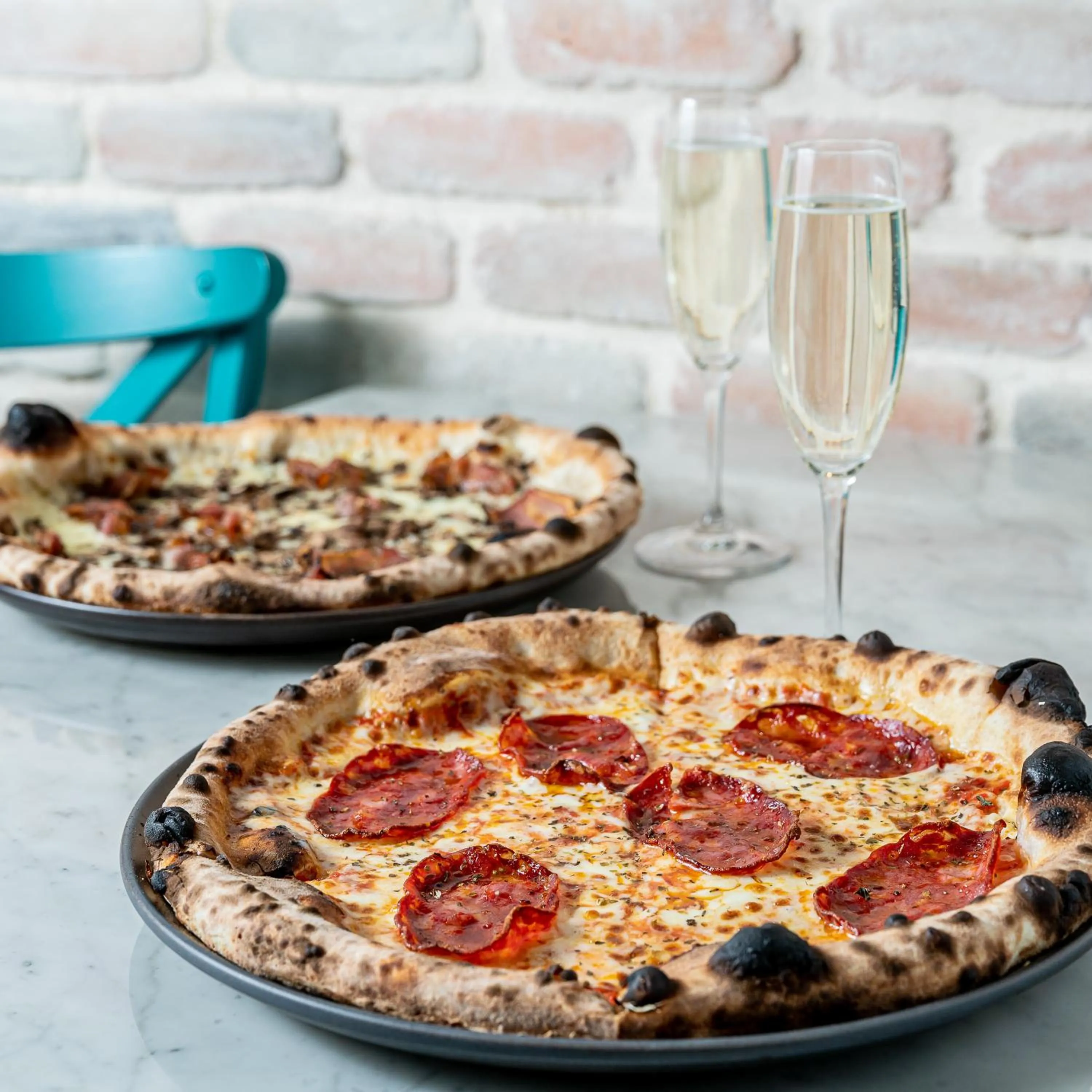 Restaurant/places to eat in XVI Suites - Adults Only