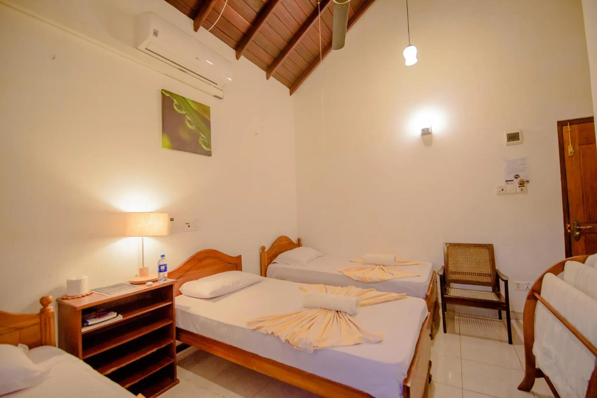 Bedroom, Bed in Muhsin Villa - Galle Fort