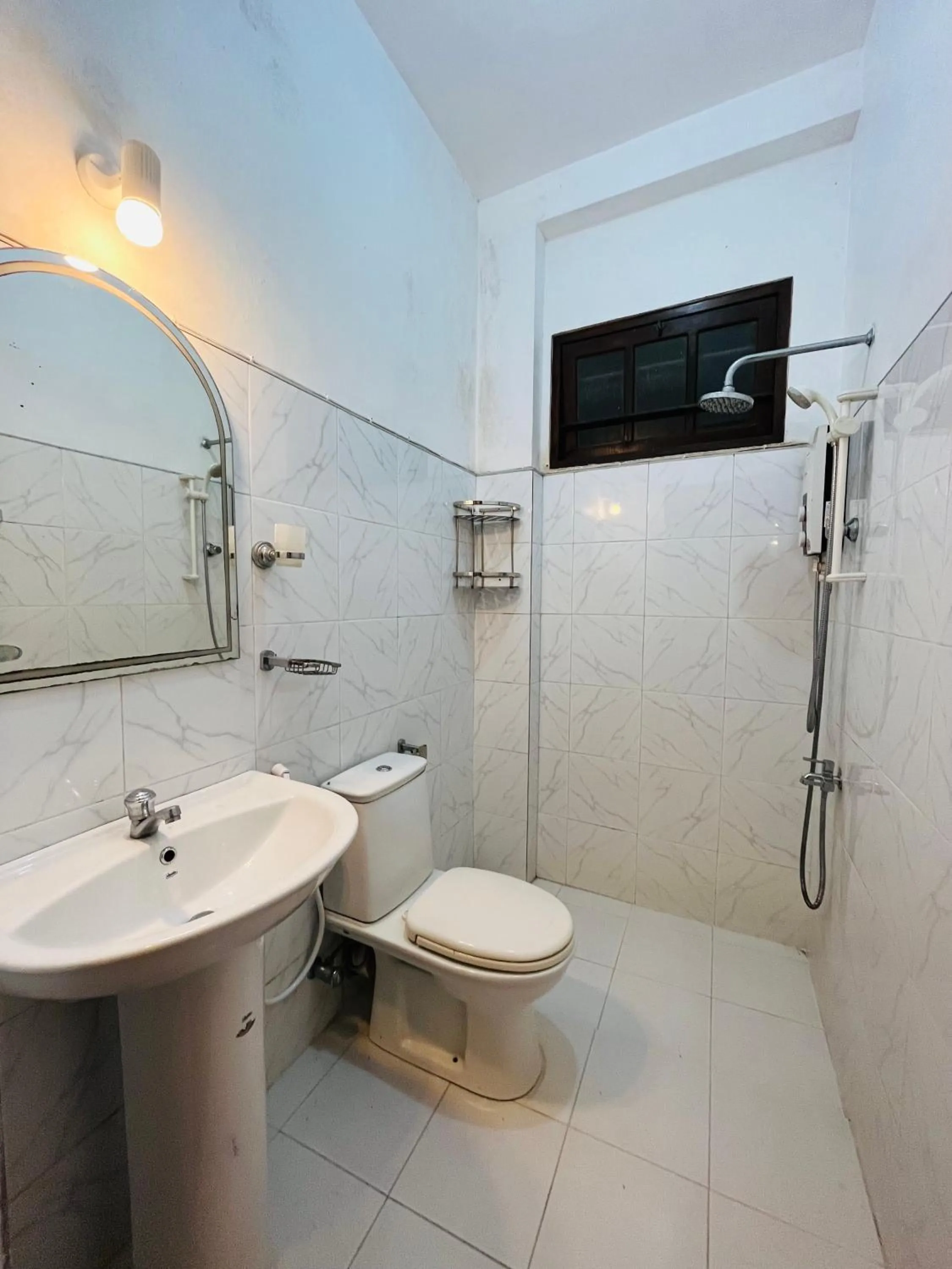 Shower in Muhsin Villa - Galle Fort
