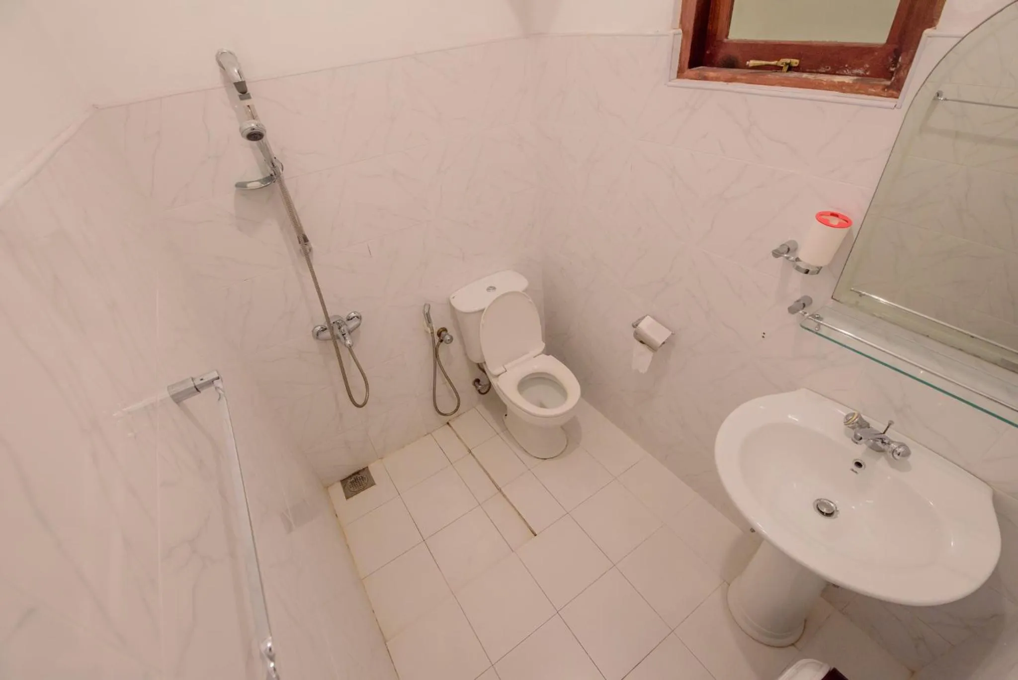 Bathroom in Muhsin Villa - Galle Fort