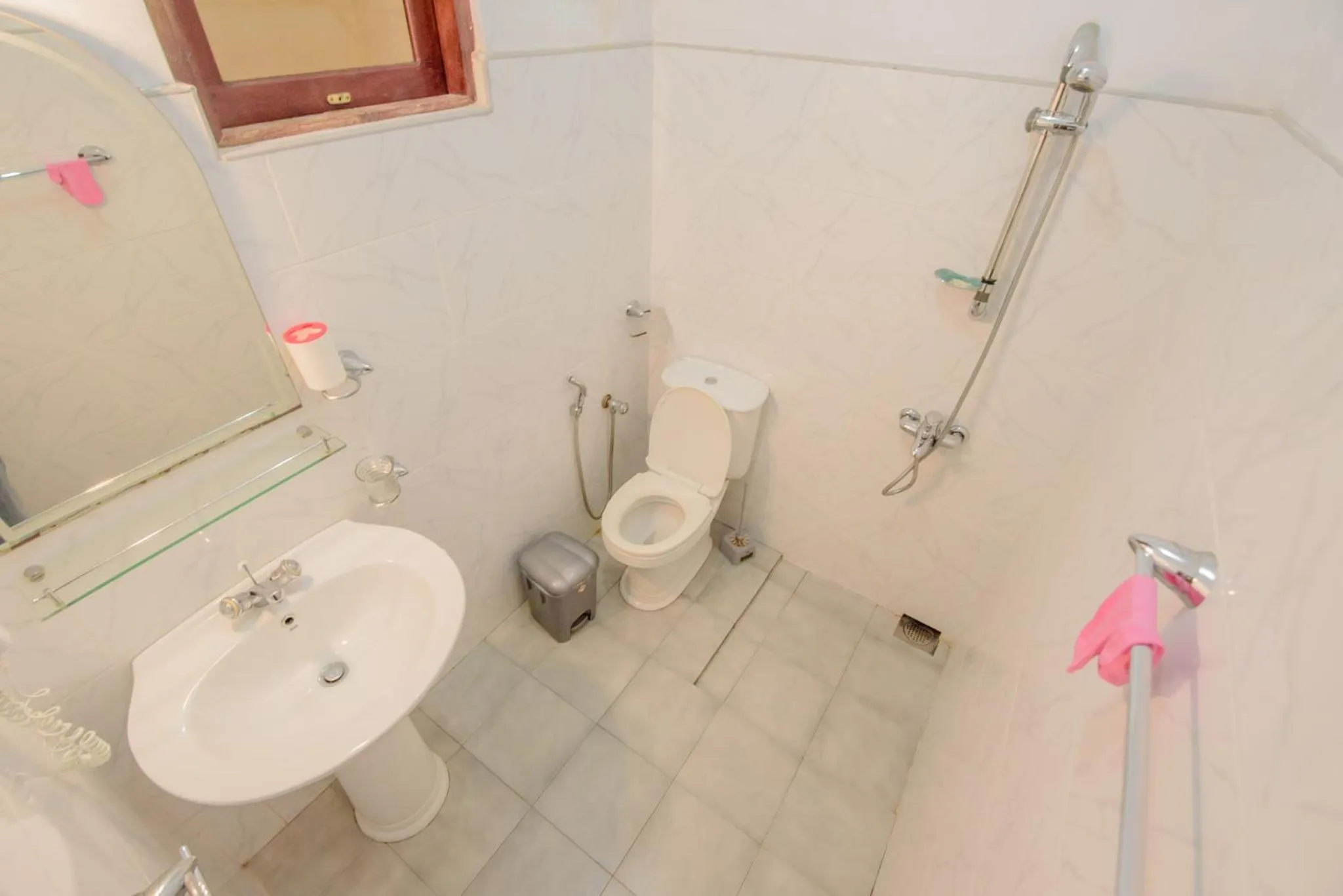 Shower in Muhsin Villa - Galle Fort