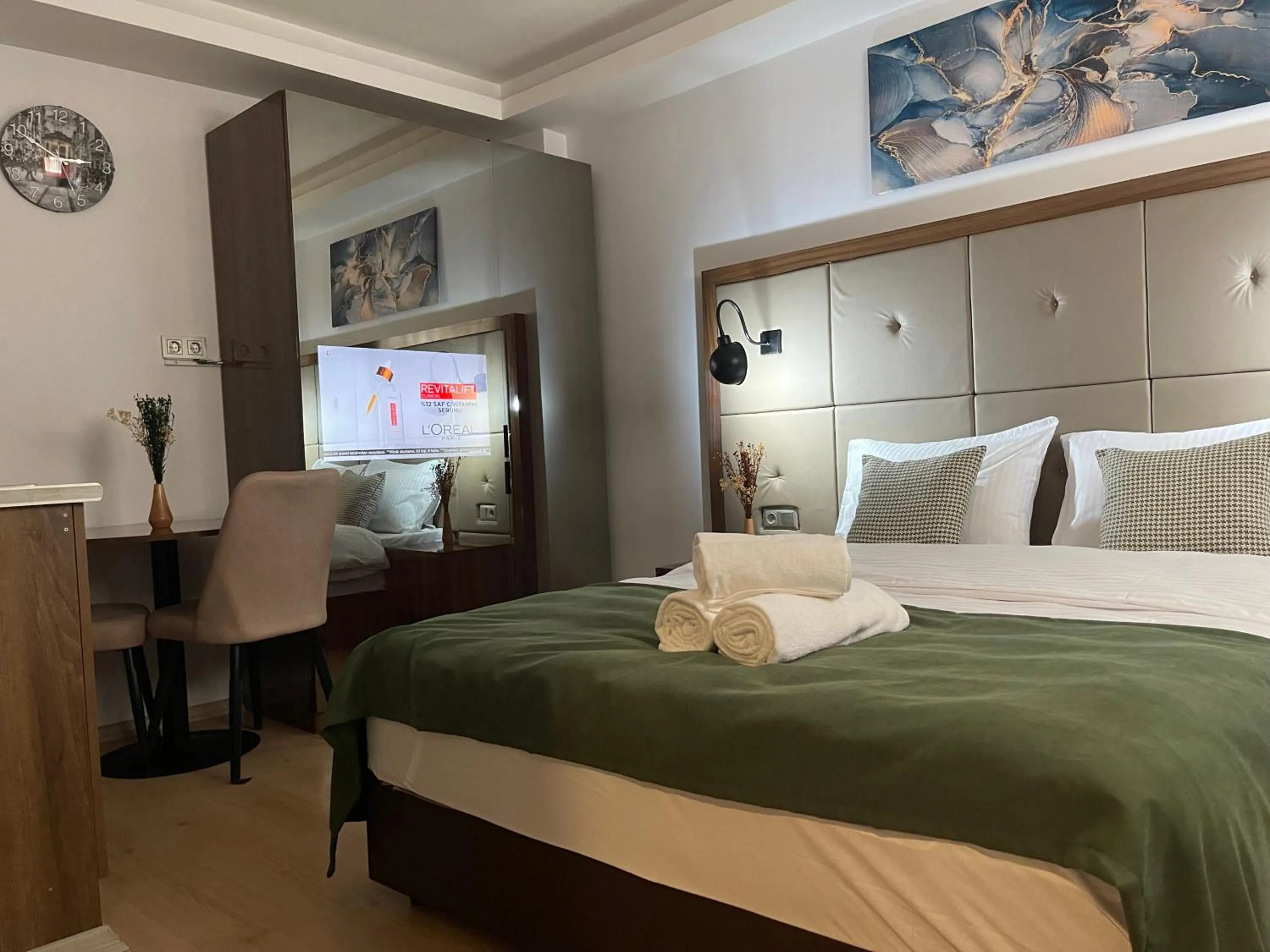 Bed in Elegance Suites