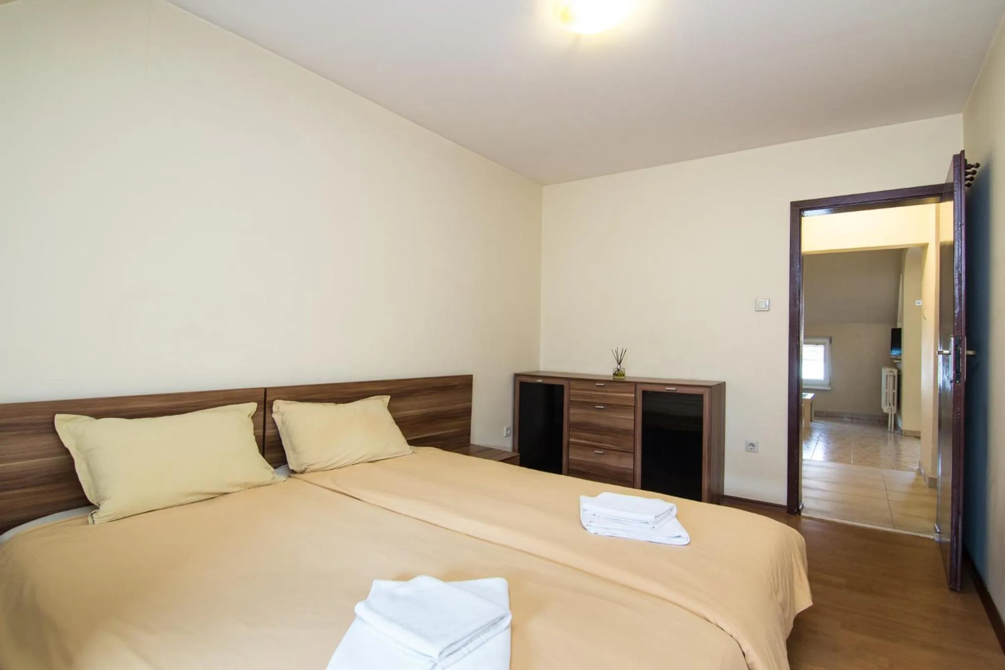 Photo of the whole room, Bed in Family Hotel Madrid