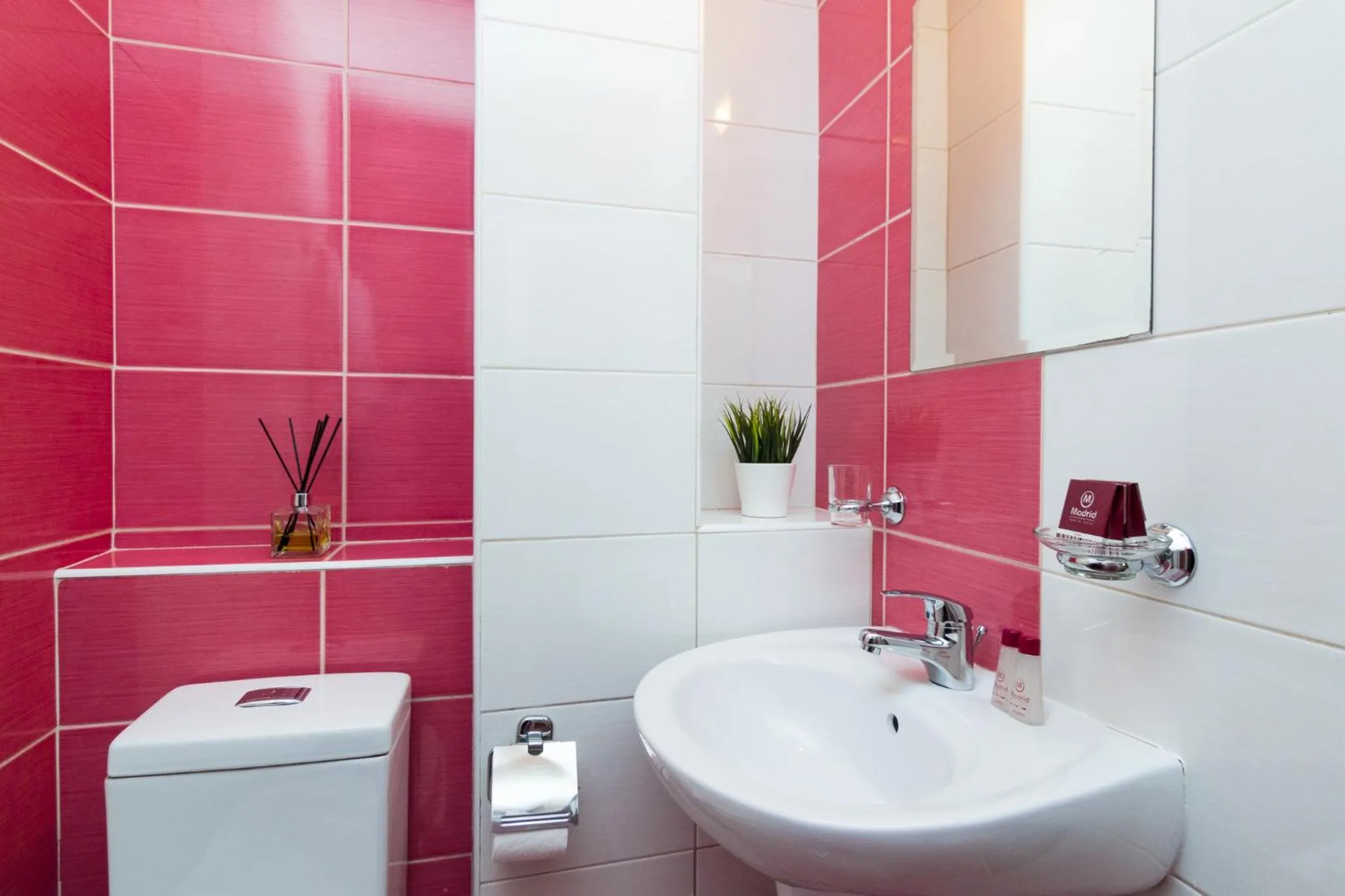 Bathroom in Family Hotel Madrid