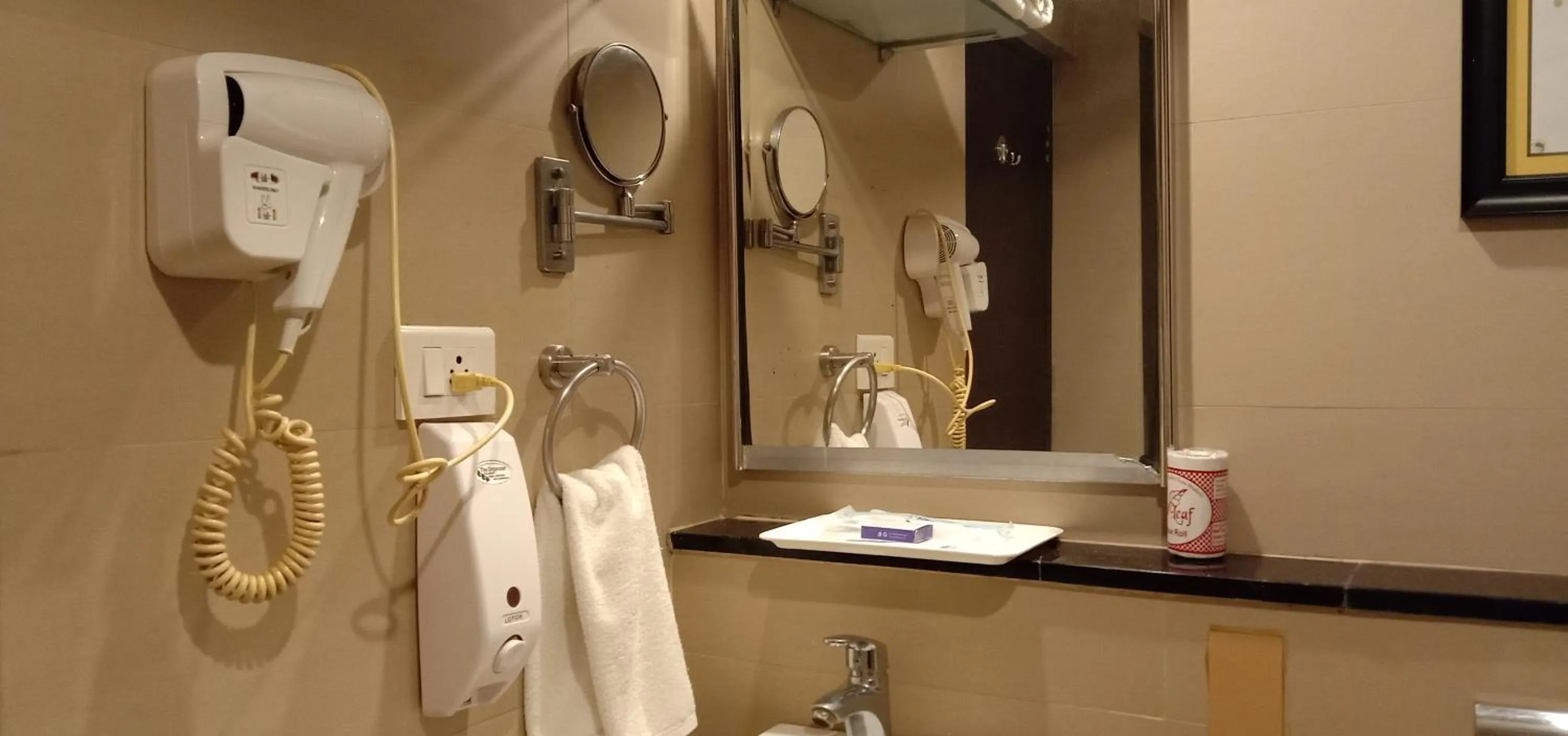 Bathroom in SVN GRAND