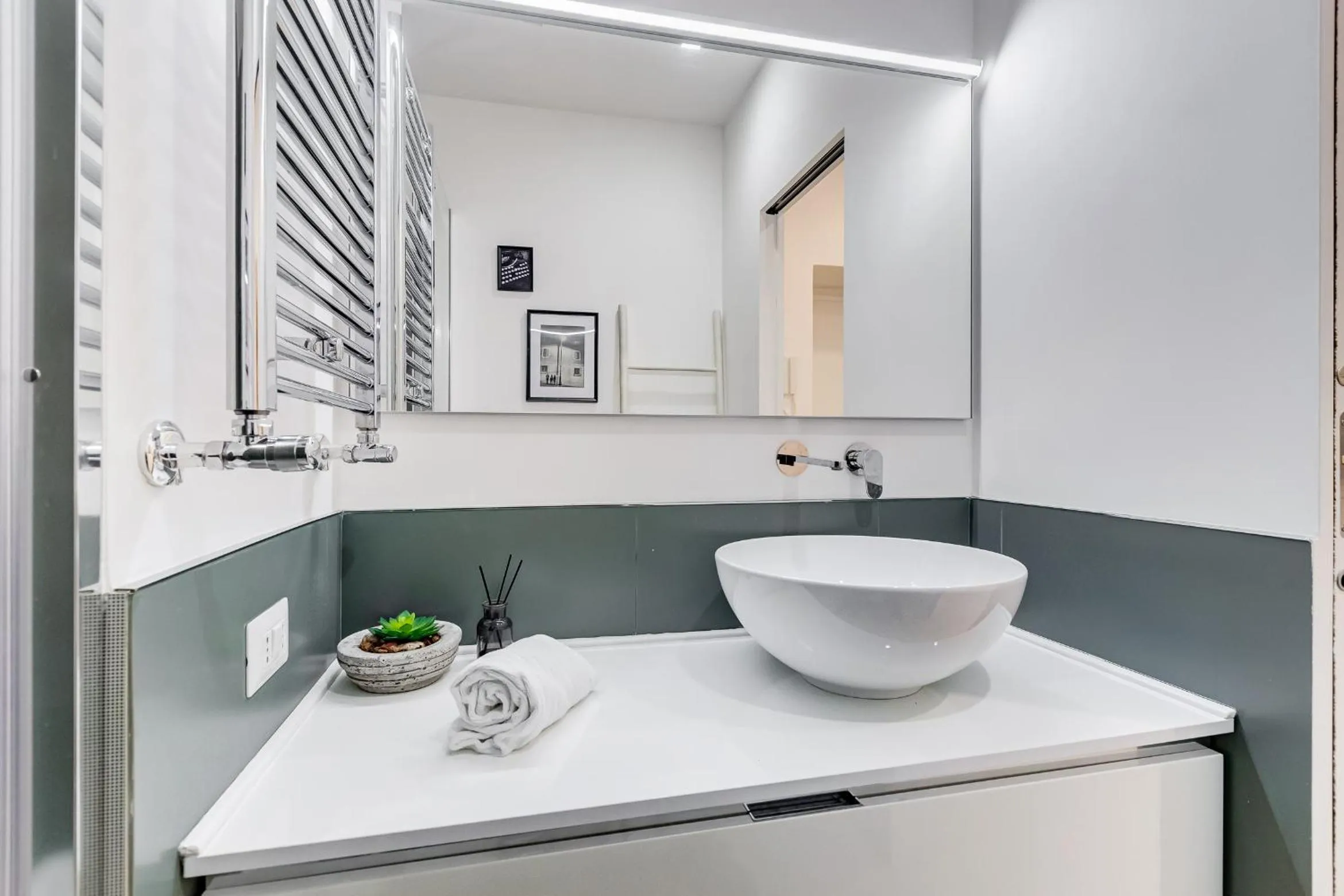 Bathroom in Colosseo Exclusive House by Premium Suites Collection