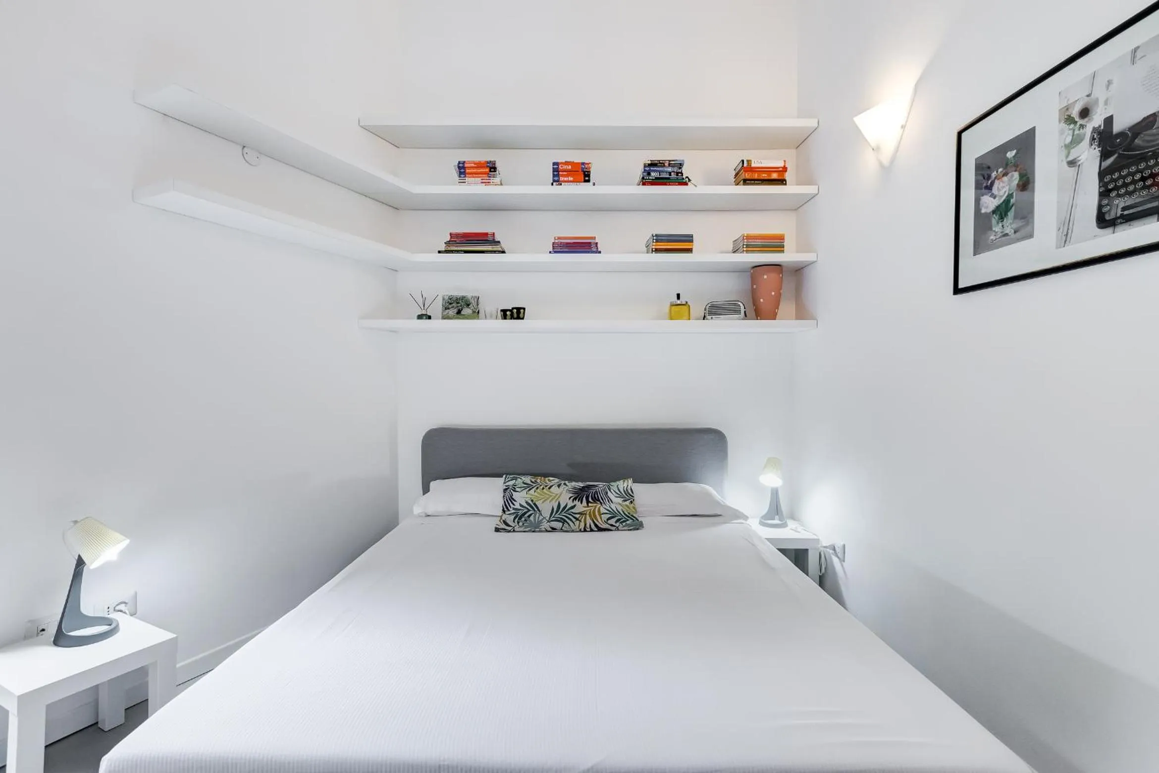 Bed in Colosseo Exclusive House by Premium Suites Collection