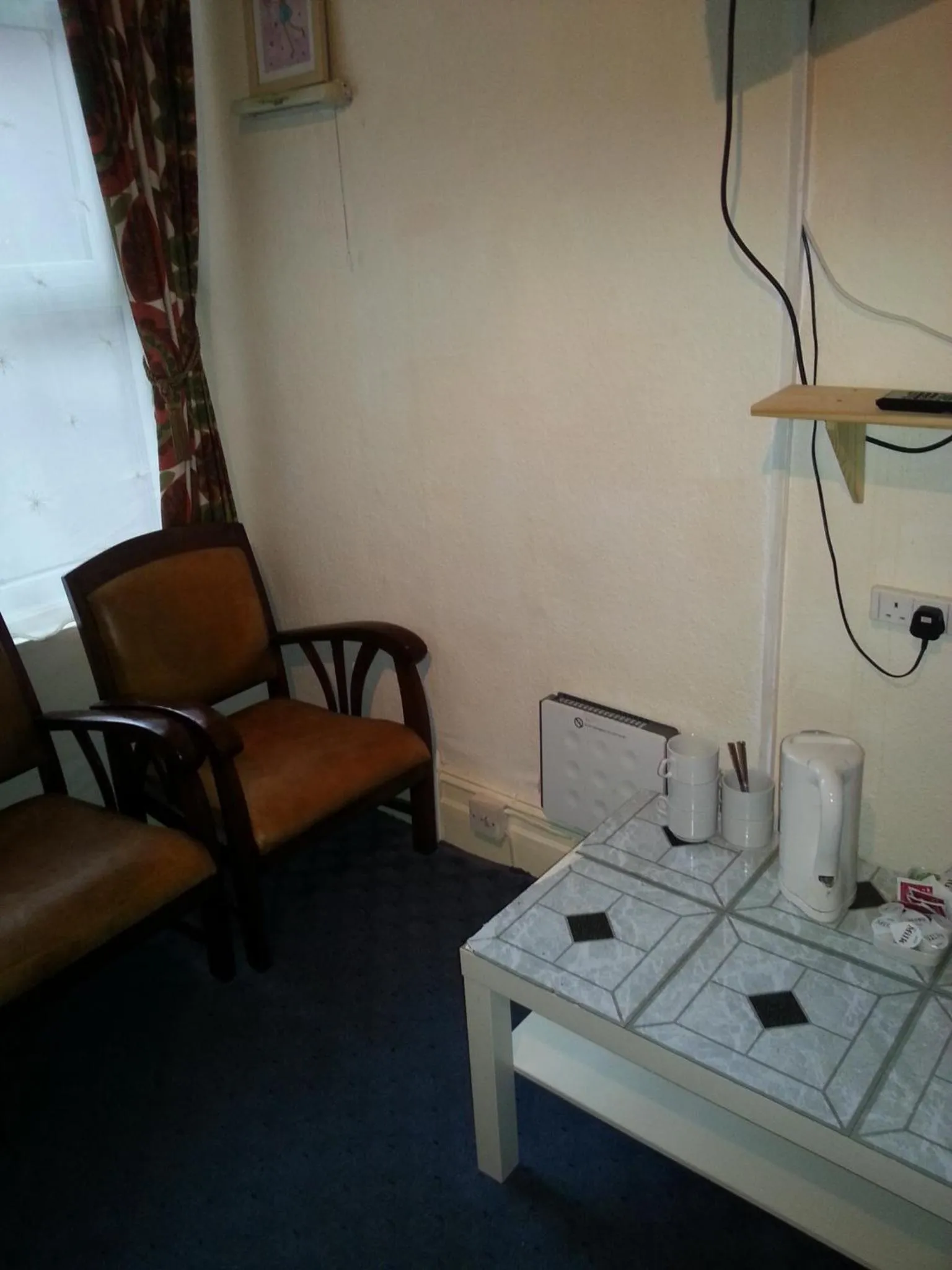 Seating area in Jesmond International Hotel