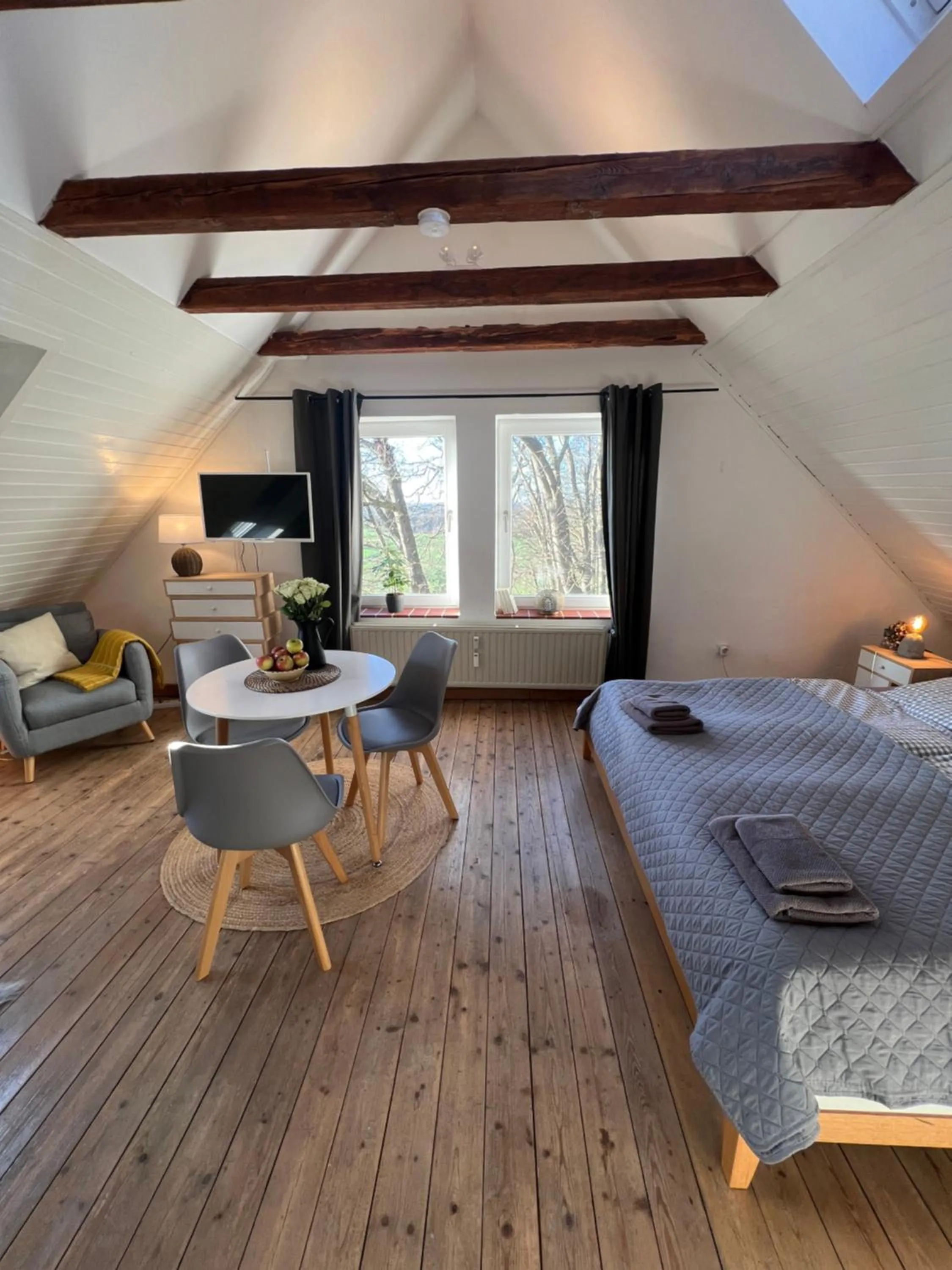 Living room, Bed in Willi Ohler Haus