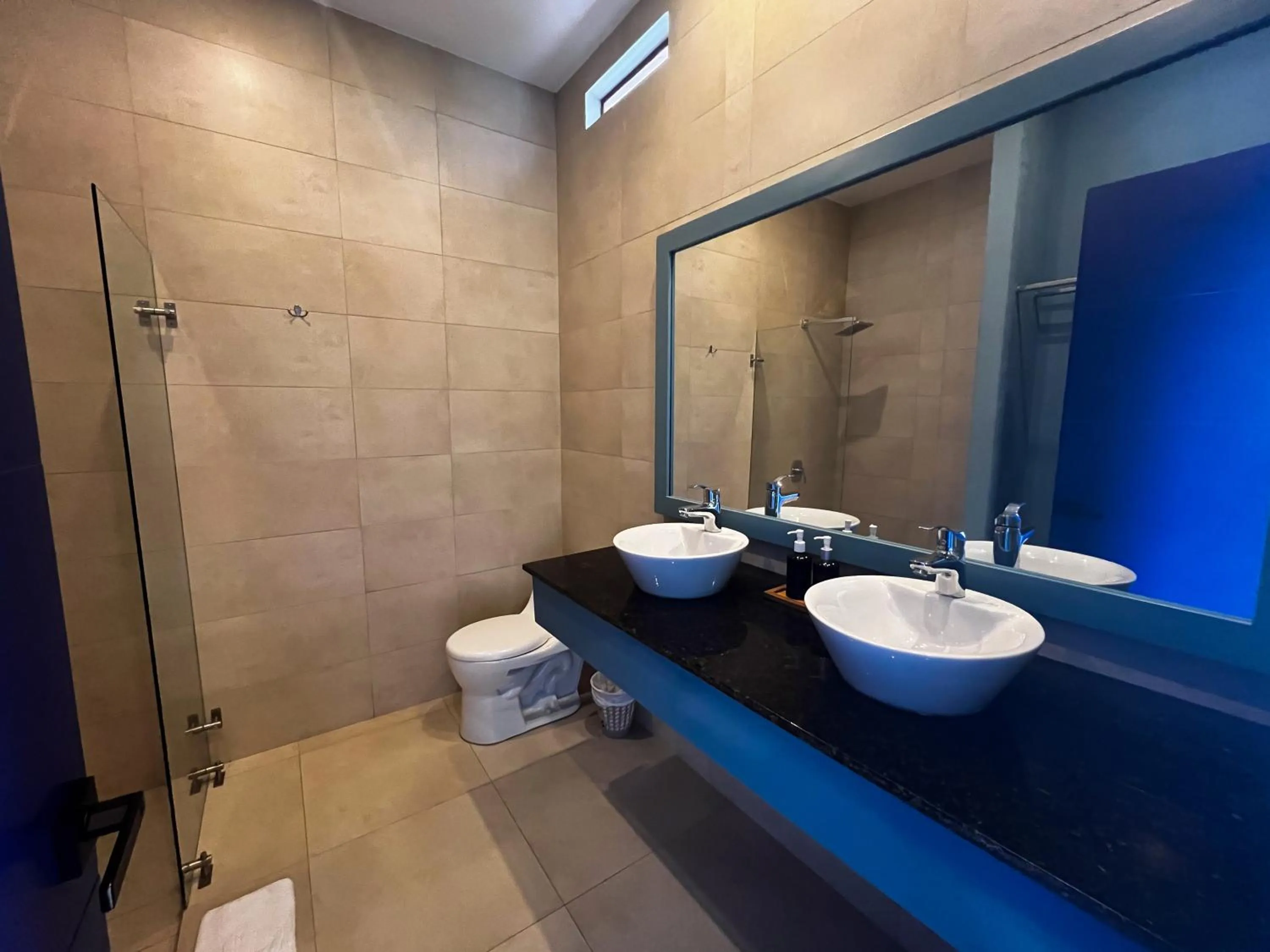 Shower in Jama Campay - Homes Resort & Spa