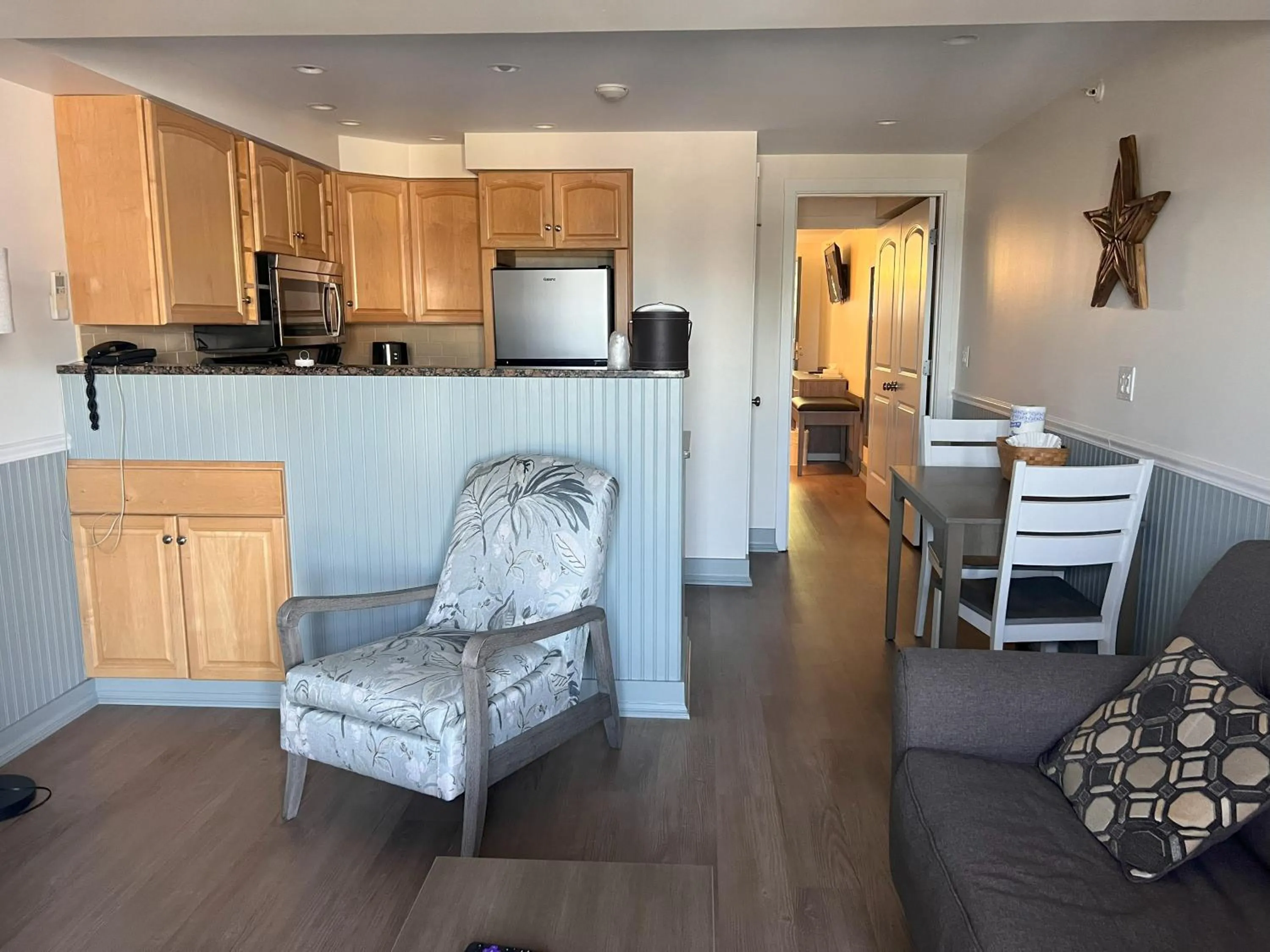 Trade Winds on the Bay